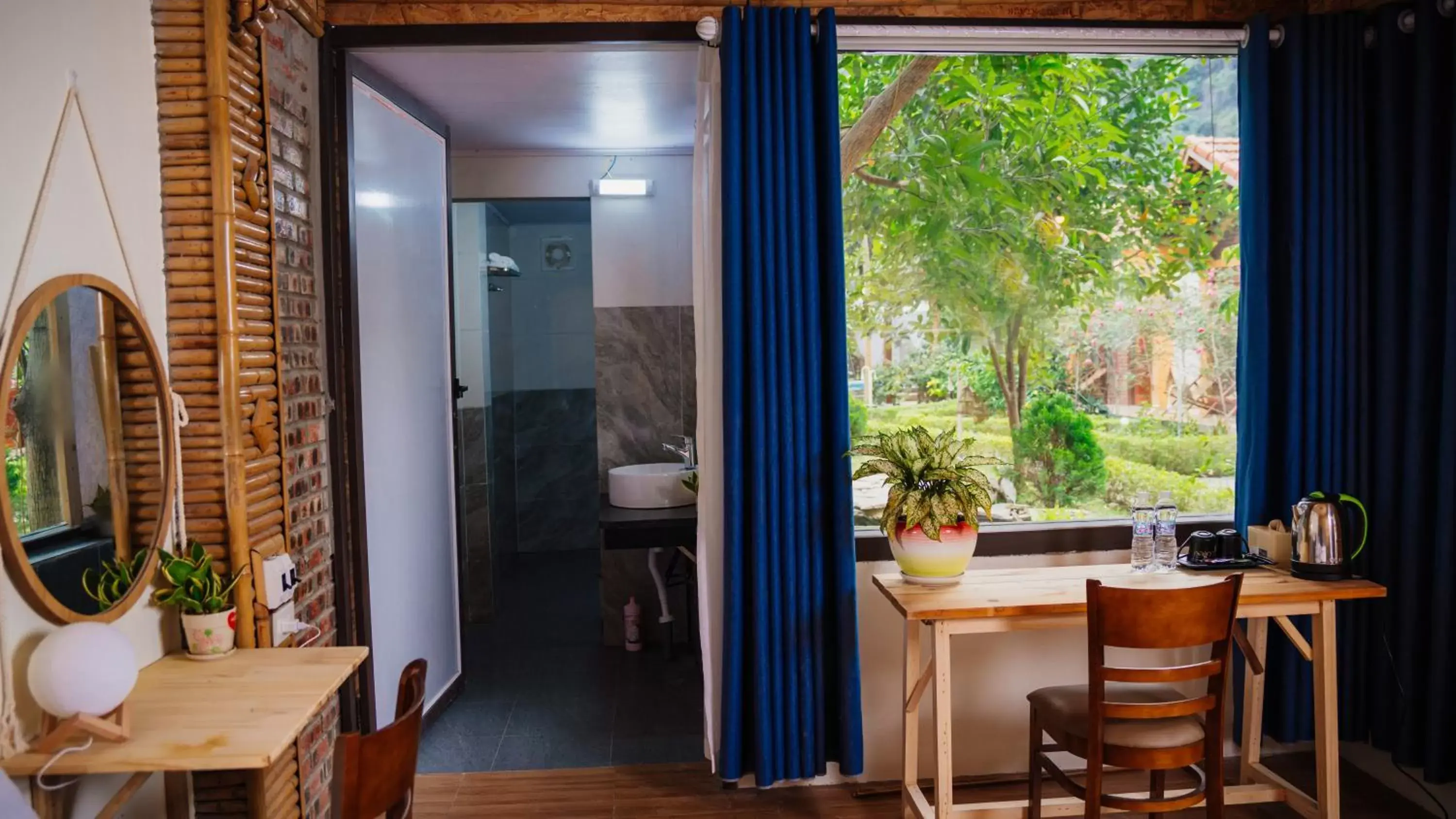 Bathroom in Tam Coc Luxury Homestay