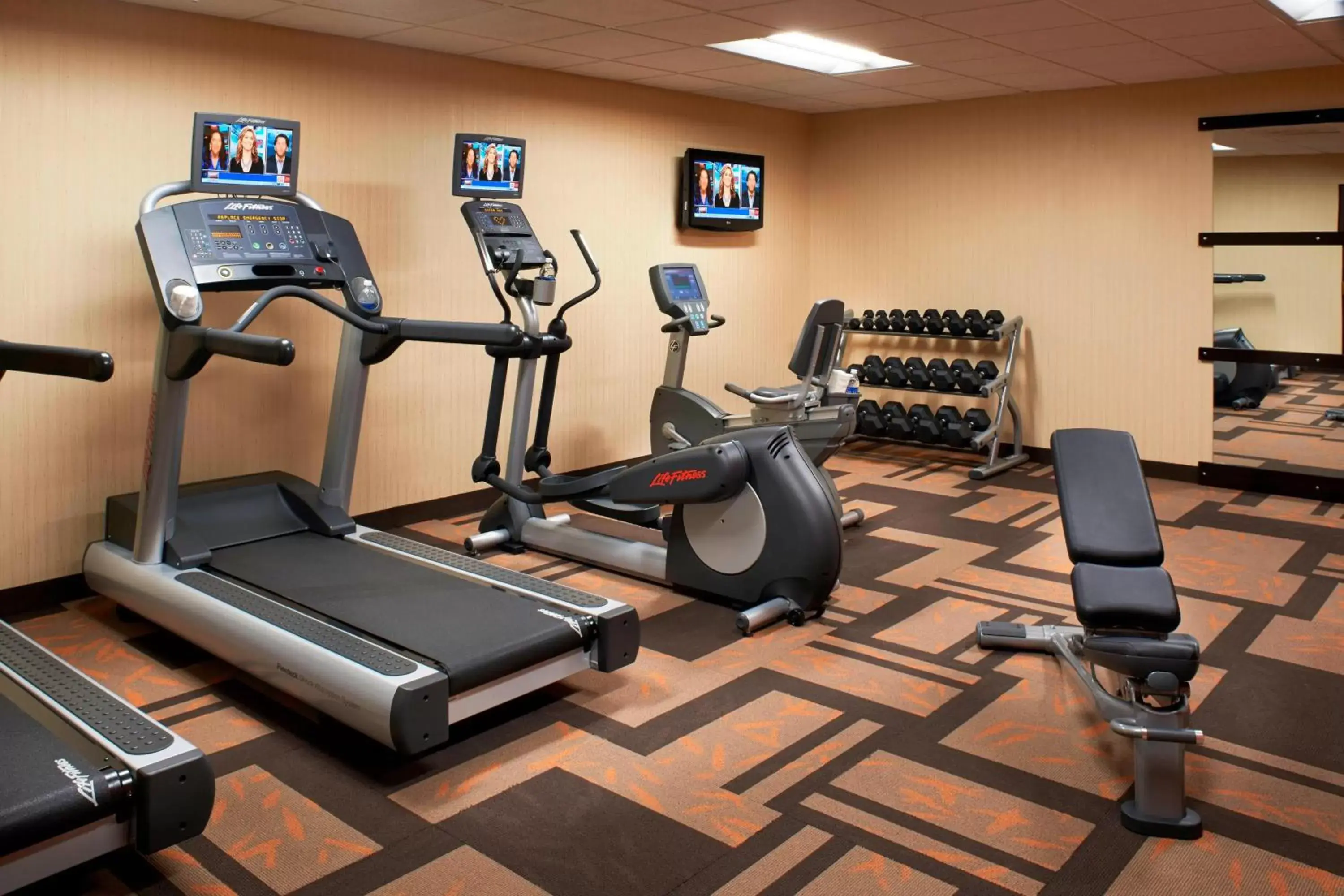 Fitness centre/facilities, Fitness Center/Facilities in Courtyard Chicago Arlington Heights/South