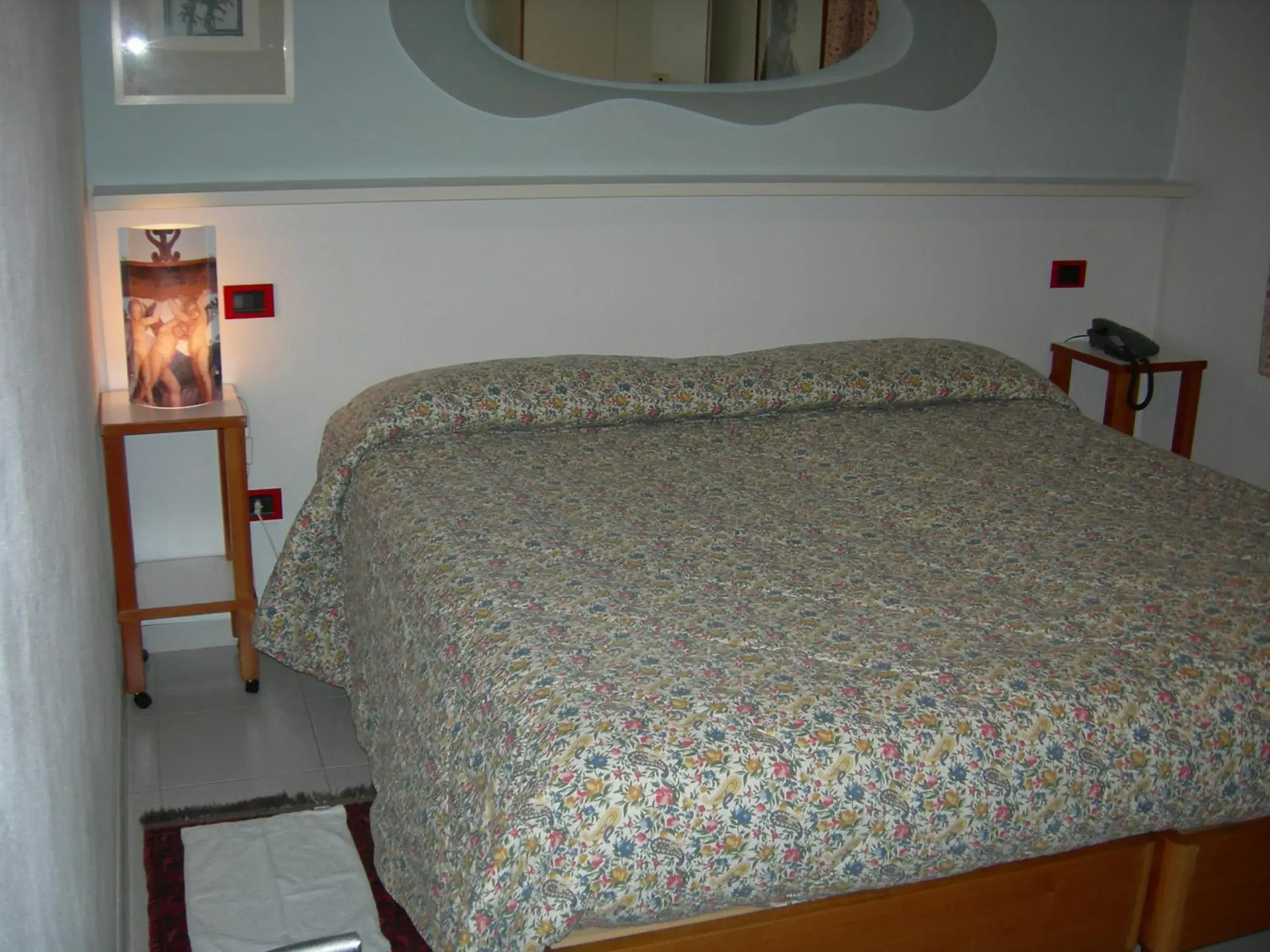 Bed in Hotel Il Falchetto