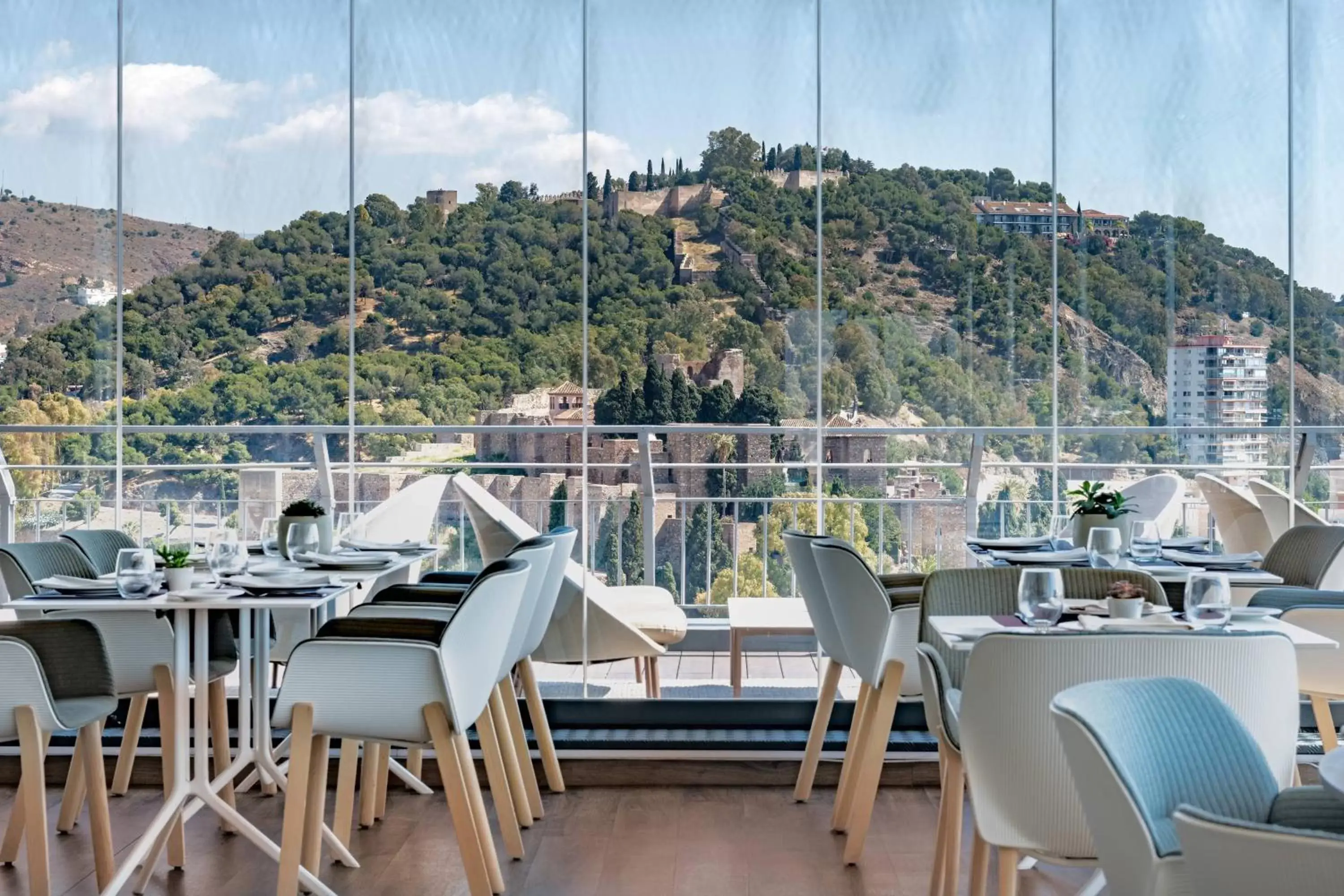 Restaurant/Places to Eat in AC Hotel Málaga Palacio by Marriott