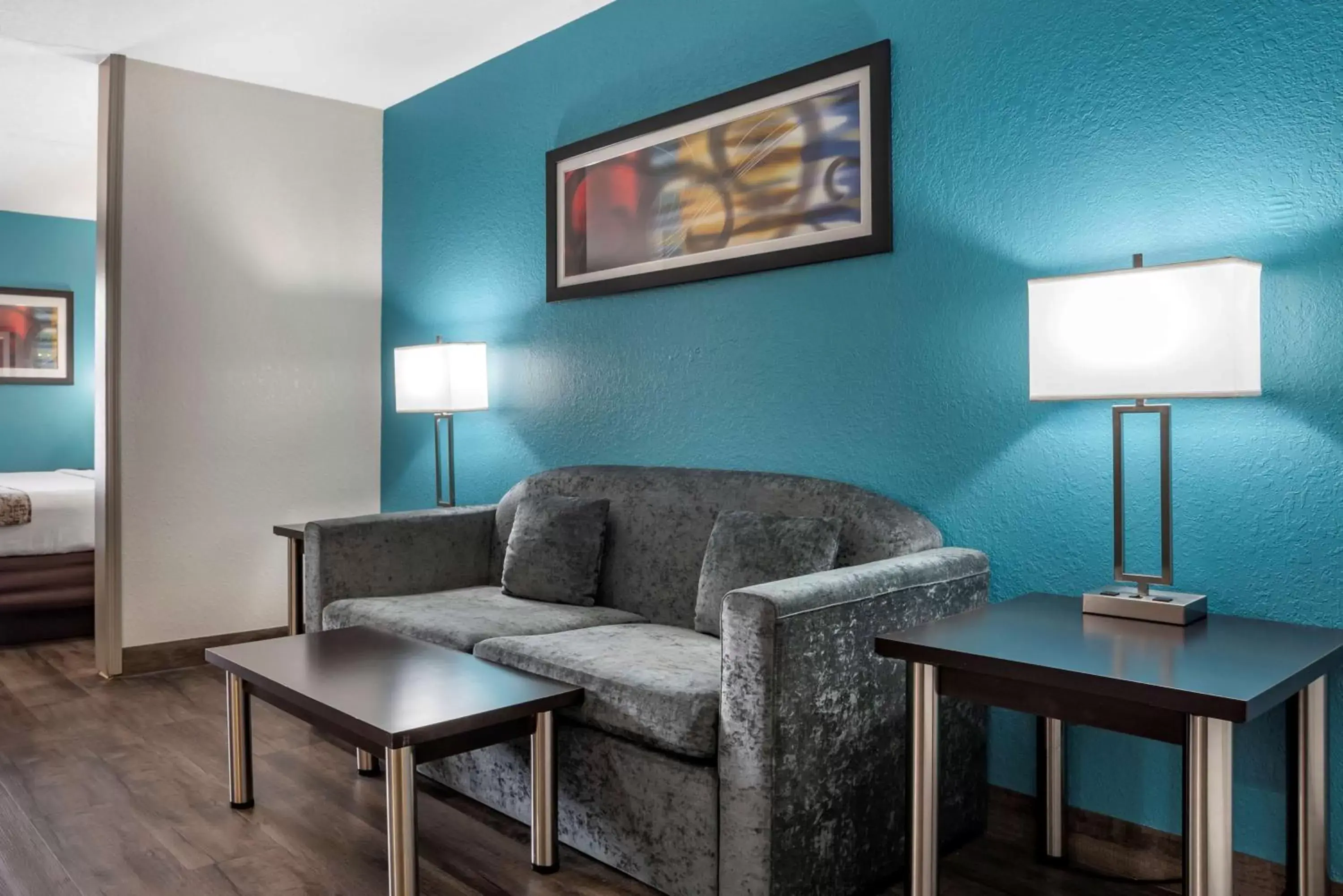 Bedroom, Seating Area in Best Western Carlton Suites