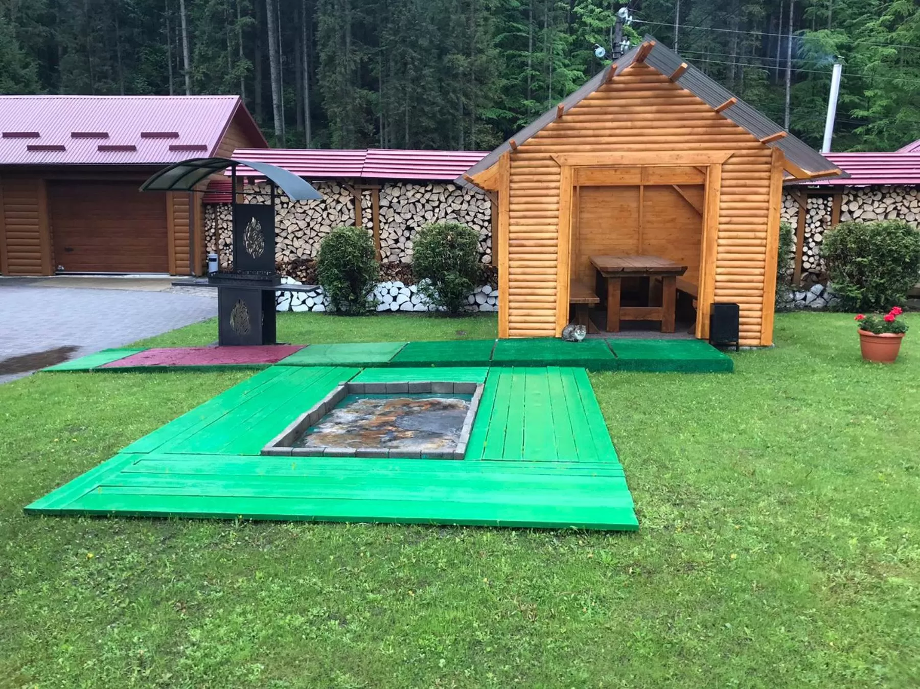 Swimming Pool in Olga Hotel SPA