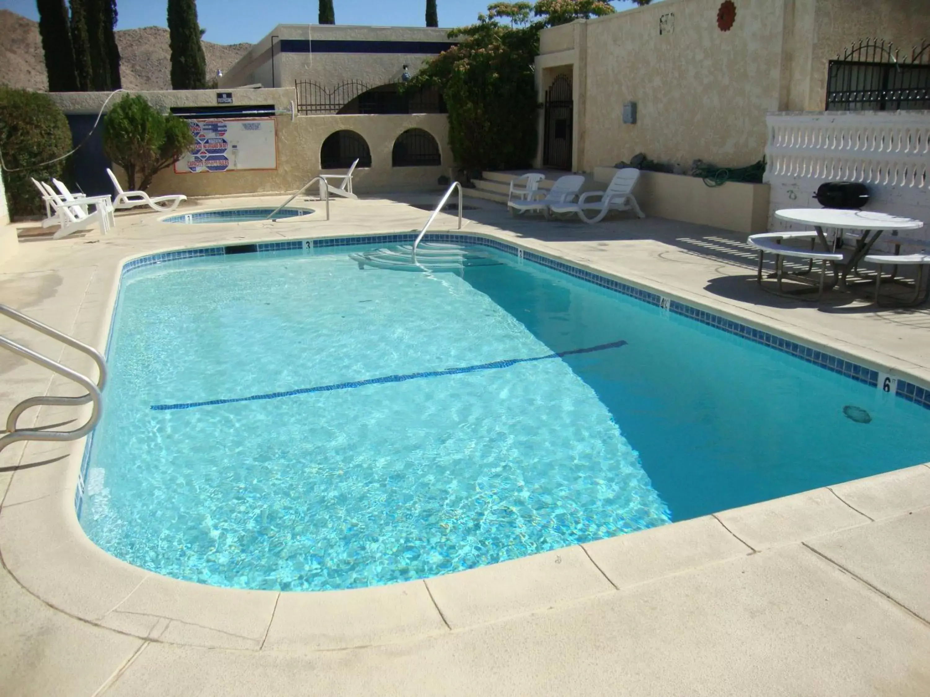 Swimming Pool in Americas Best Value Inn and Suites -Yucca Valley