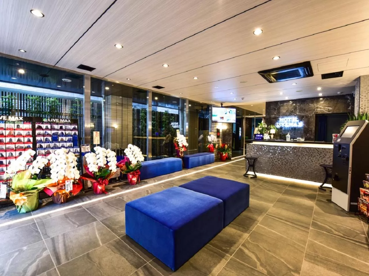 Lobby or reception in HOTEL LiVEMAX Hakataeki Minami