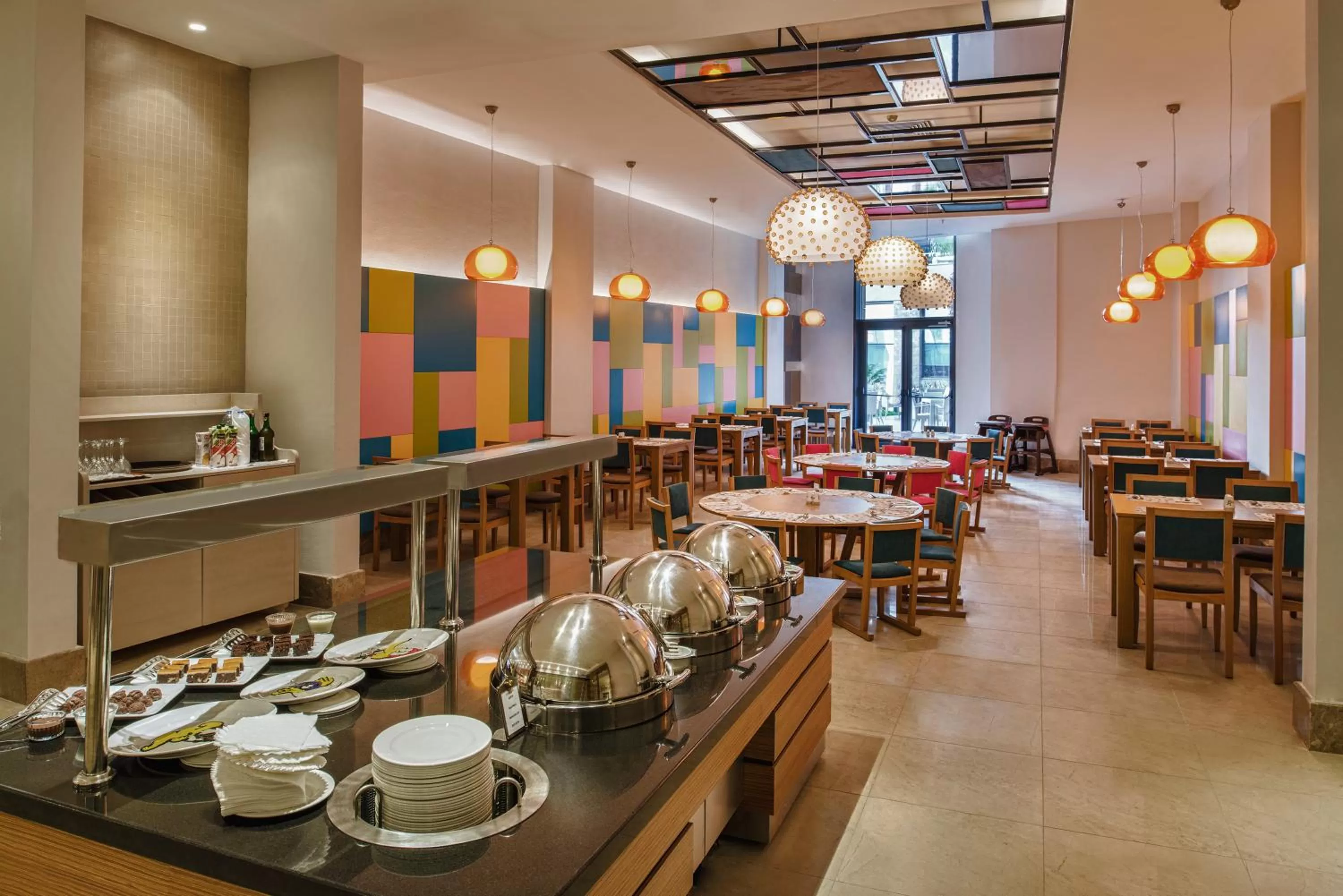 Restaurant/places to eat in Aska Lara Resort & Spa Hotel