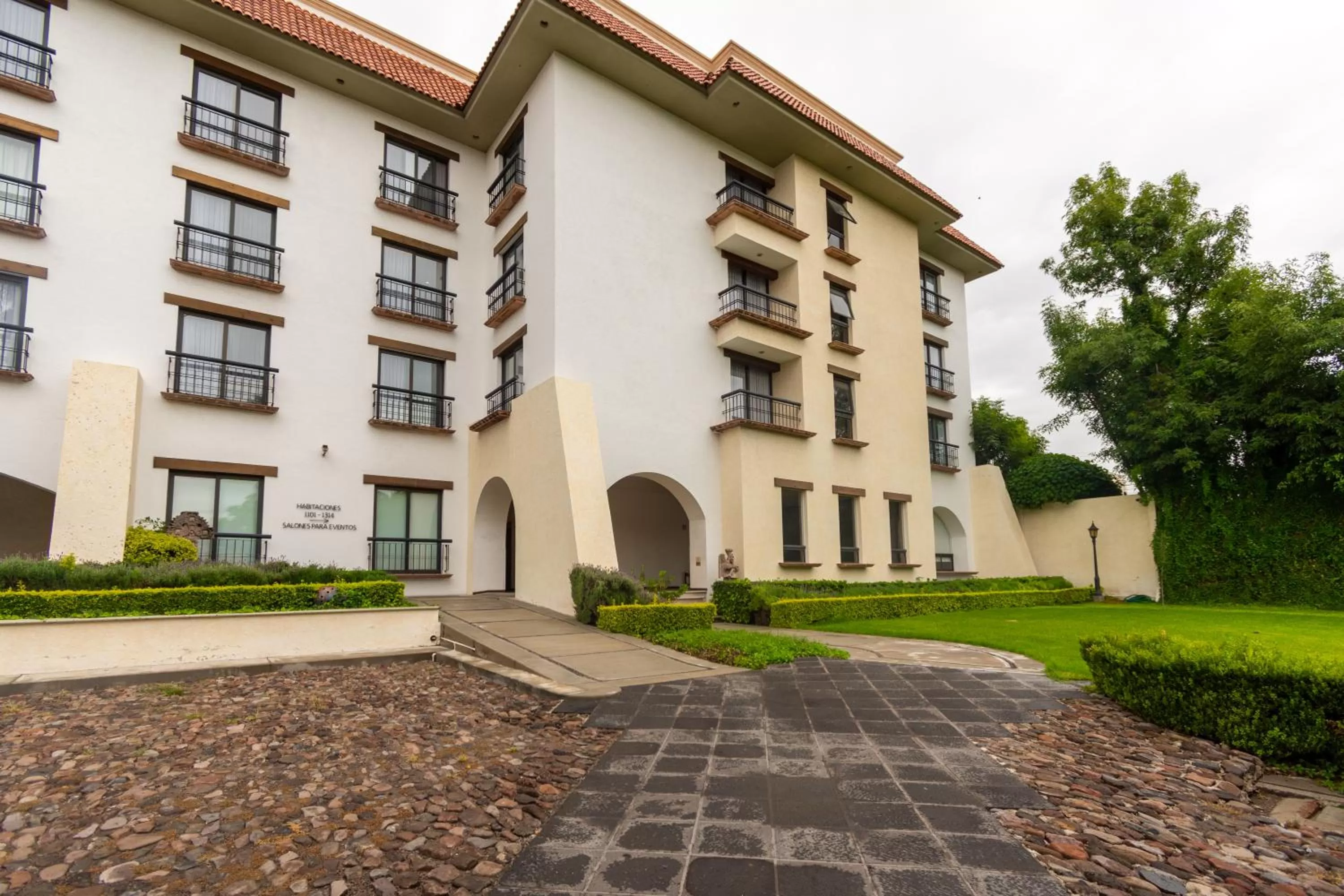 Facade/entrance in Hotel Flamingo Inn