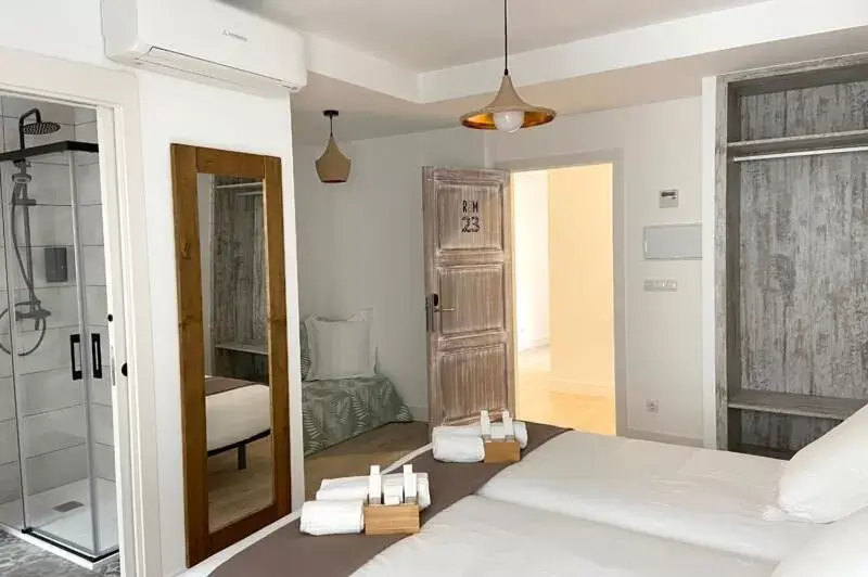 Quadruple Room in 7 Kale Bed and Breakfast Quadruple Room in 7 Kale Bed and Breakfast