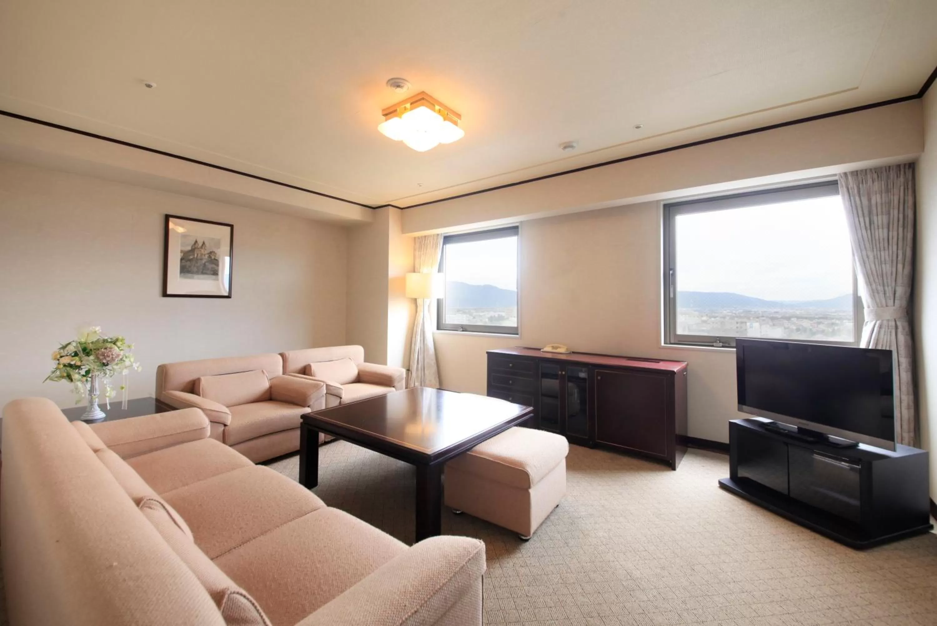 Living room in Quintessa Hotel Ogaki