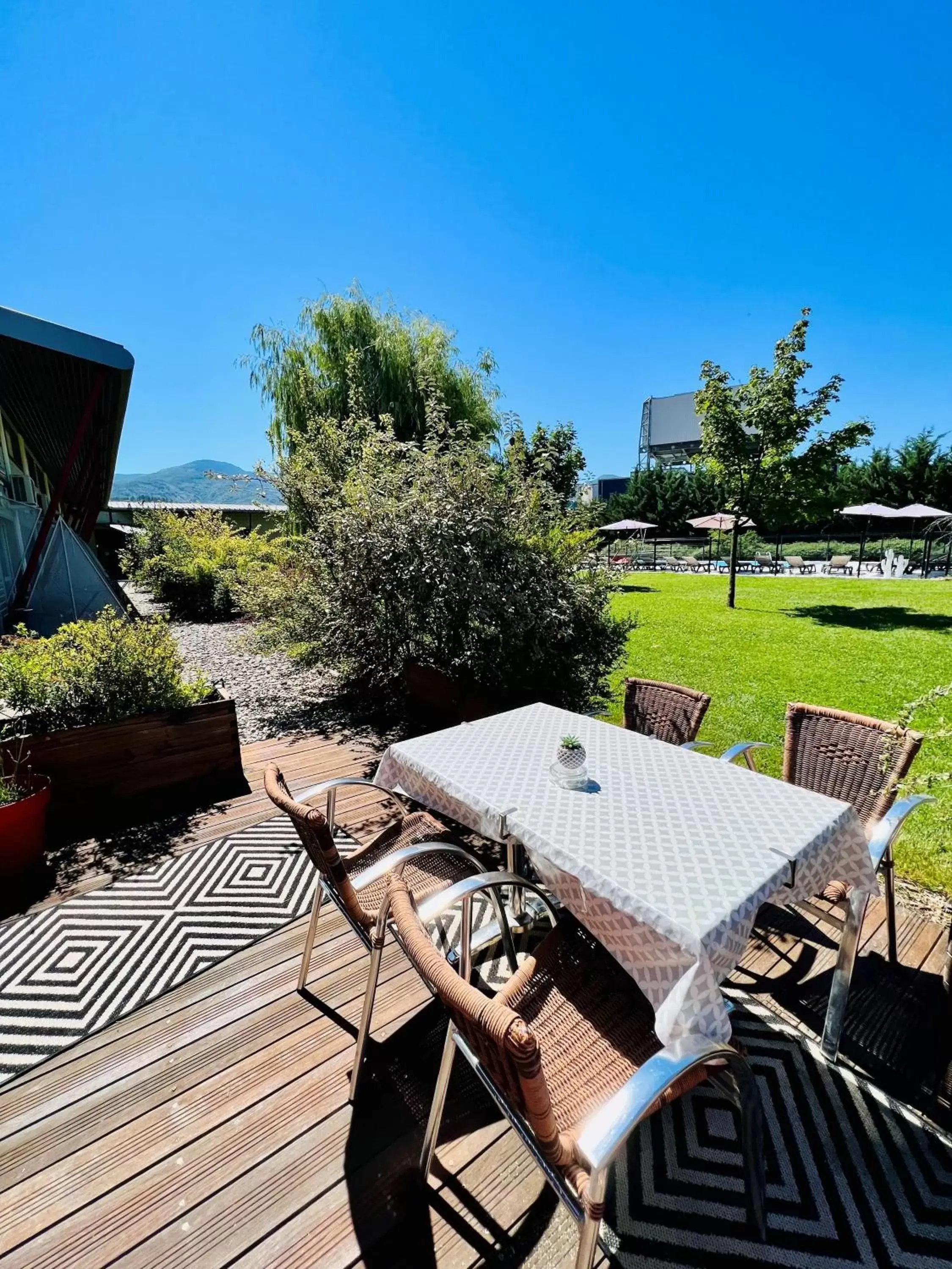 Garden in The Originals Boutique, Hôtel Le Cap, Gap Sud