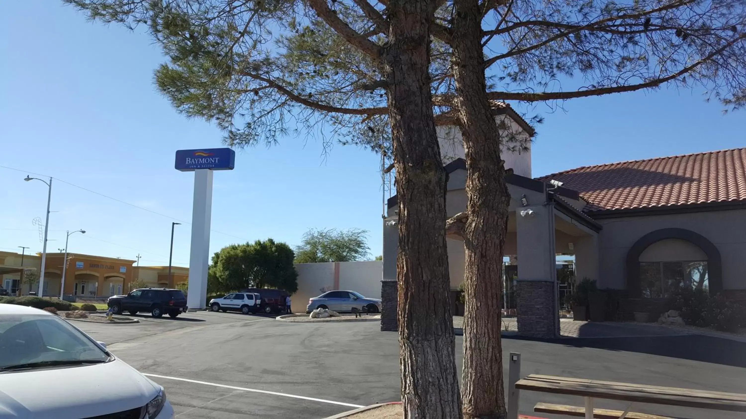 Property Building in Baymont by Wyndham Barstow Historic Route 66