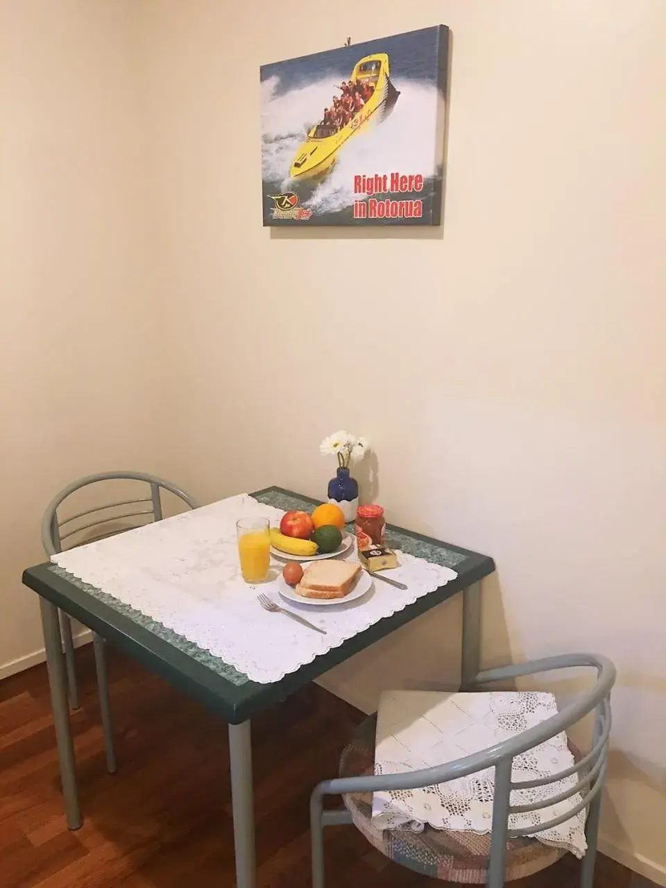 Dining Area in Brylin Motel