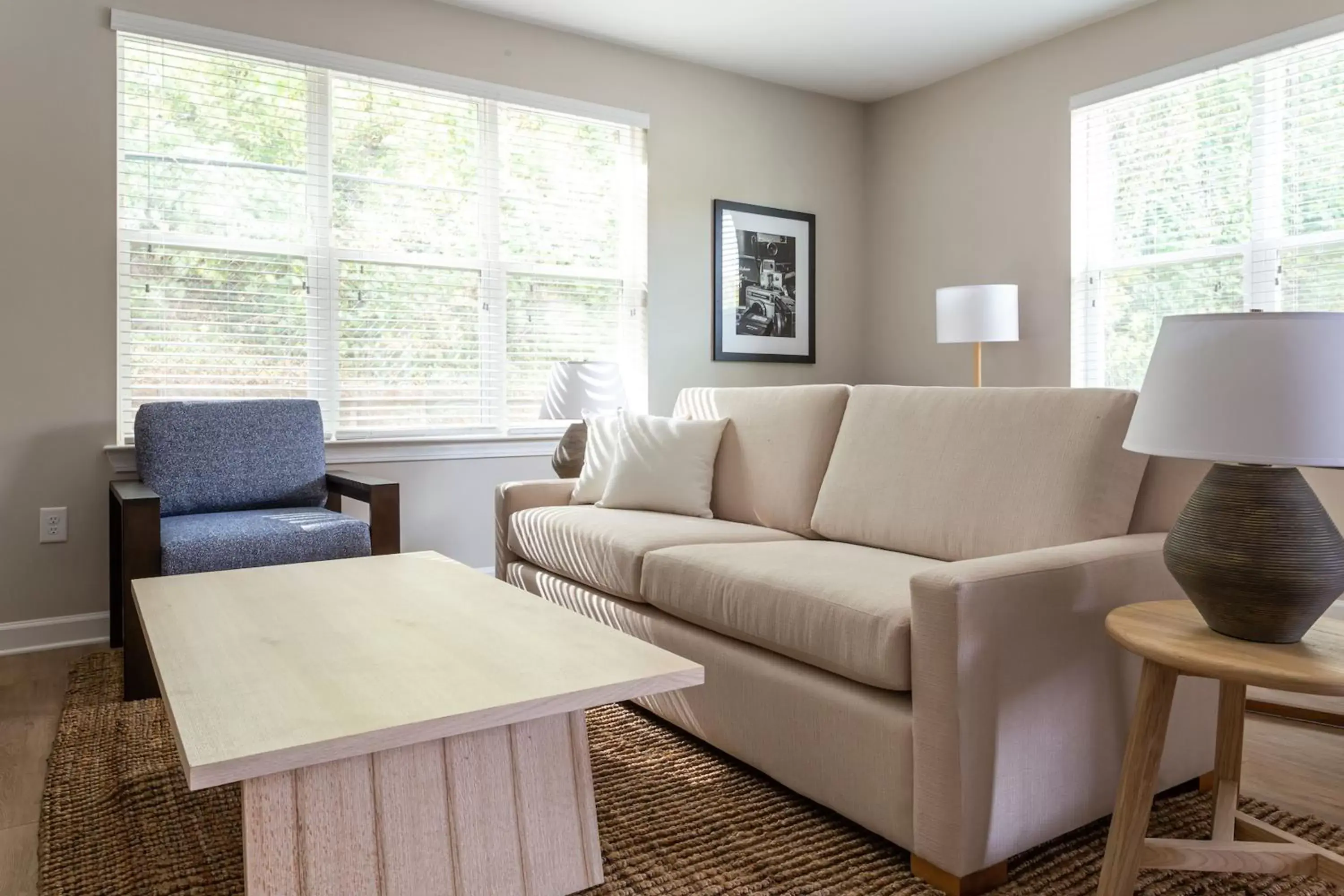 Living room in Kasa FreeMoreWest Charlotte Living room in Kasa FreeMoreWest Charlotte