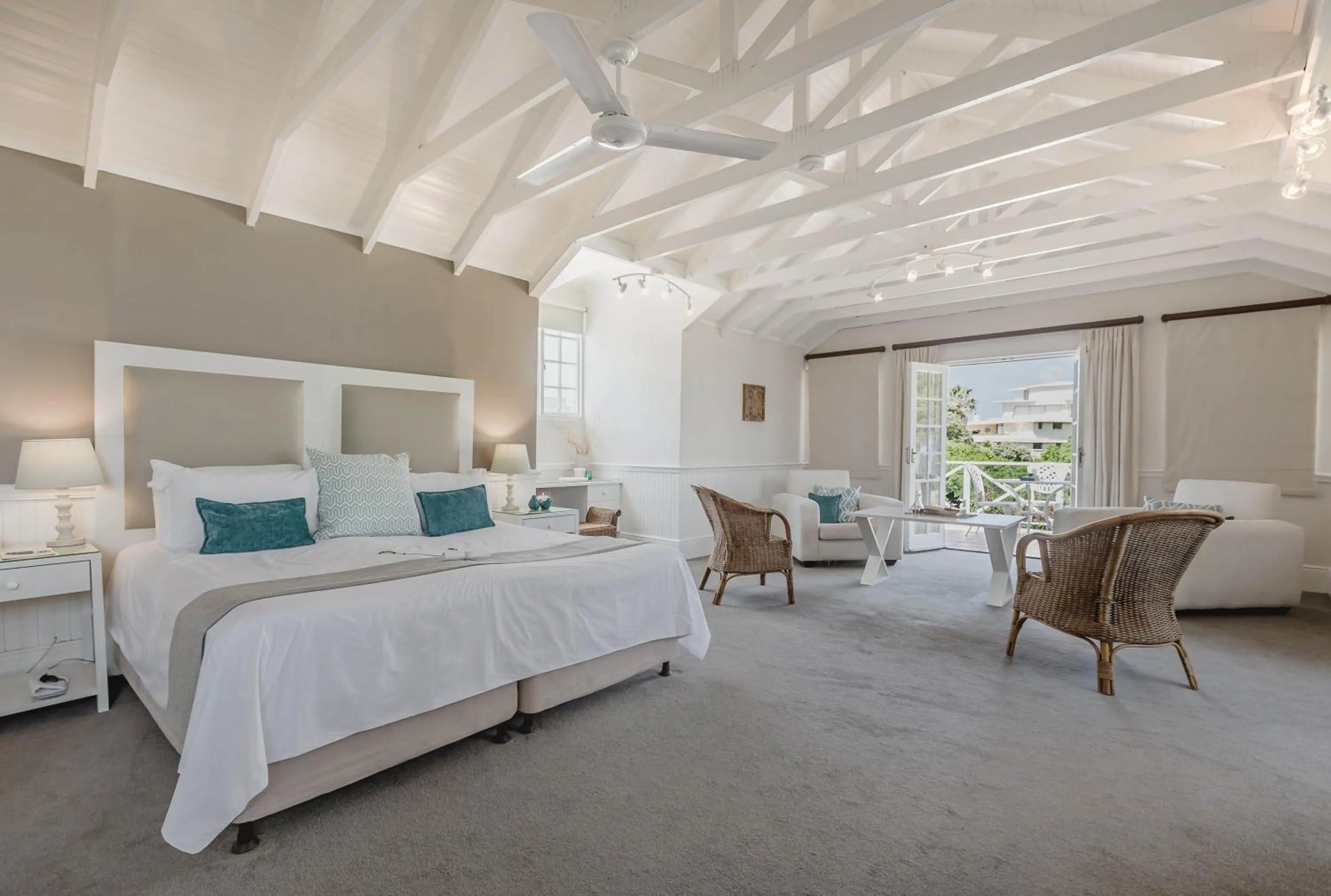 Patio, Bed in The Robberg Beach Lodge - Lion Roars Hotels & Lodges