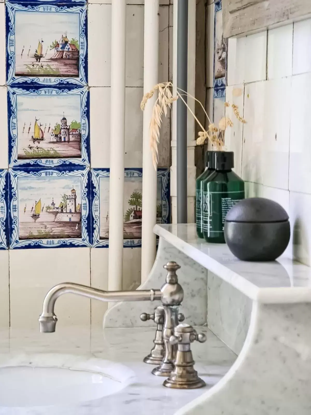 Bathroom in Eco Hotel Plantage Rococo