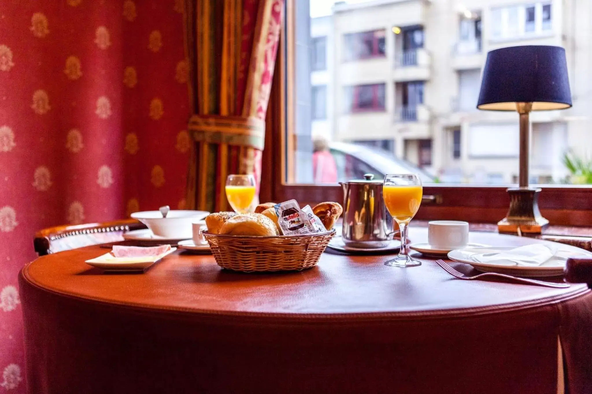Breakfast in Avenue Hotel by F-Hotels