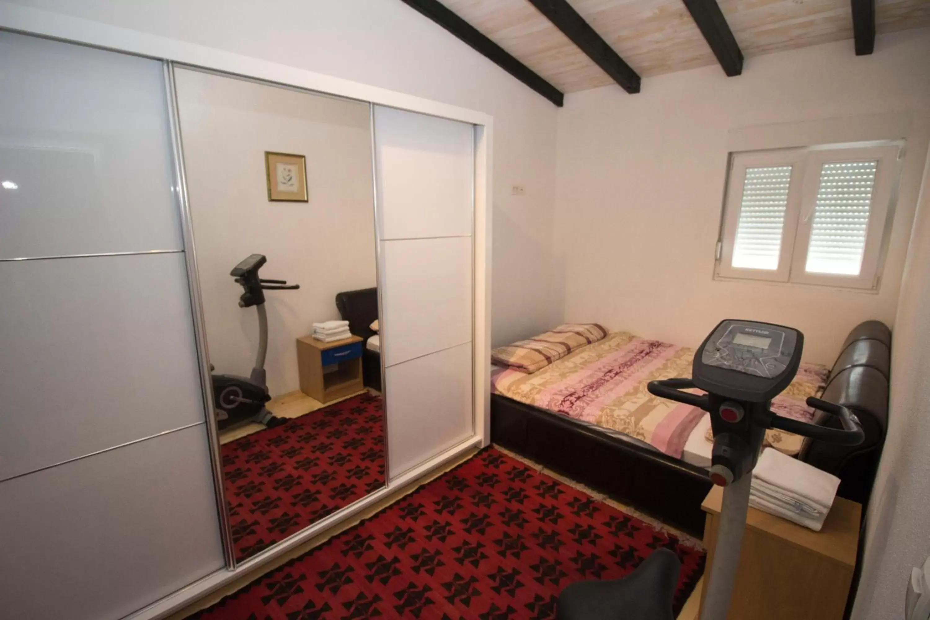 One-Bedroom Apartment in Hotel & Rooms Lombrelle One-Bedroom Apartment in Hotel & Rooms Lombrelle