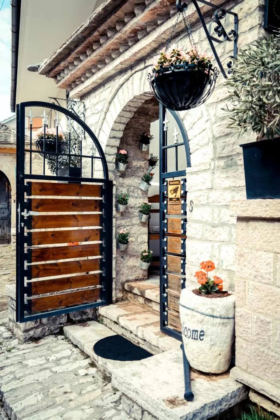 Facade/entrance in Hotel Domino