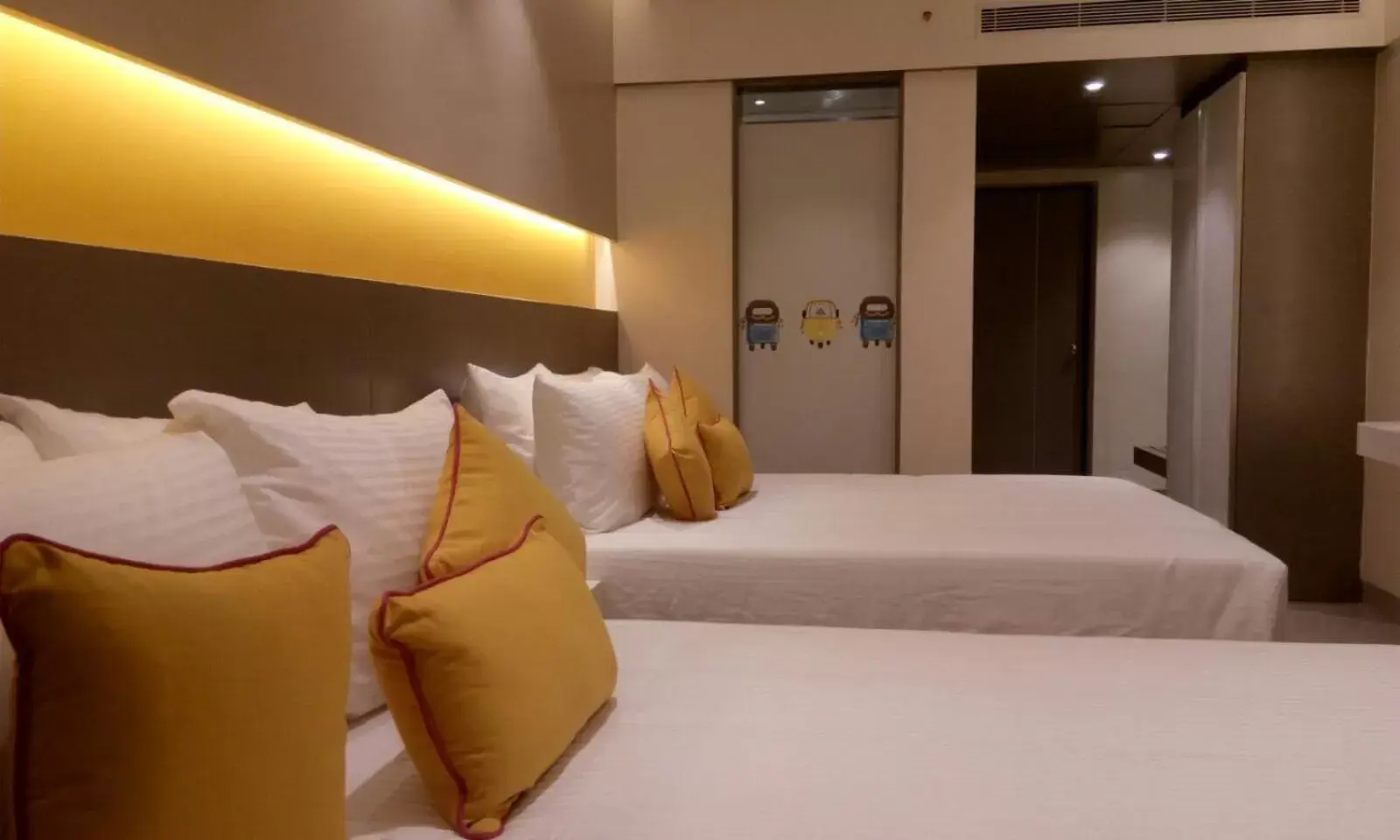 Photo of the whole room, Bed in ZIBE Coimbatore by GRT Hotels