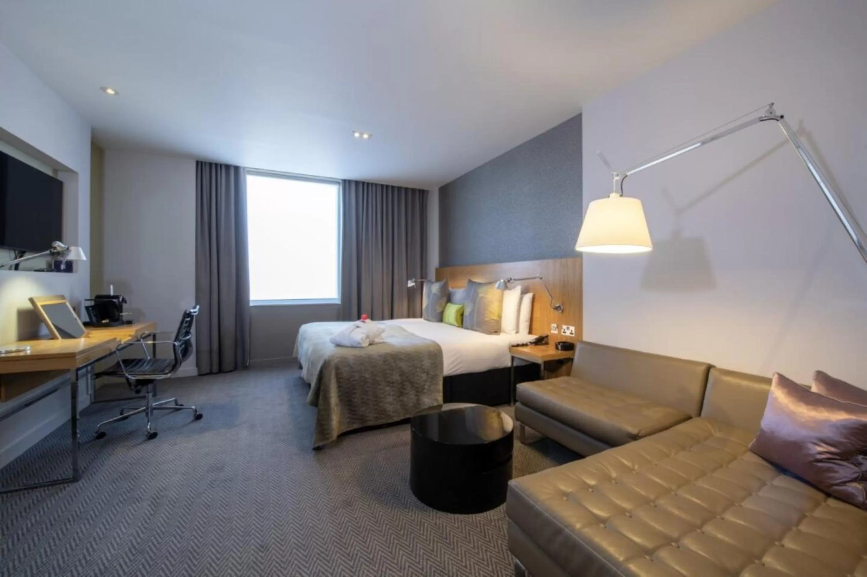 Bed in Apex Temple Court Hotel