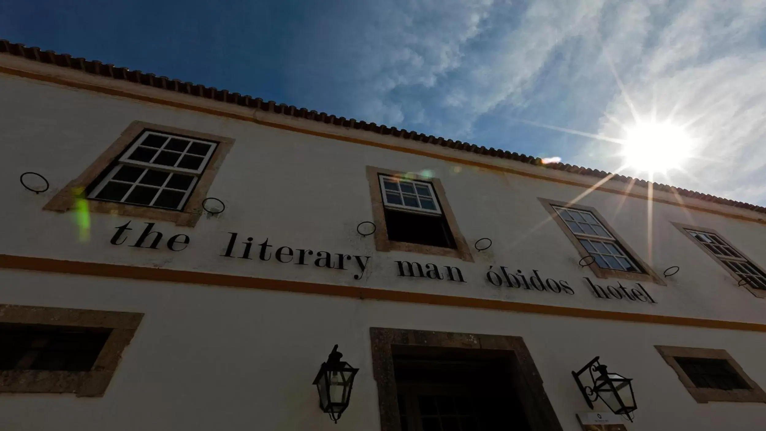 Property Building in The Literary Man Obidos Hotel