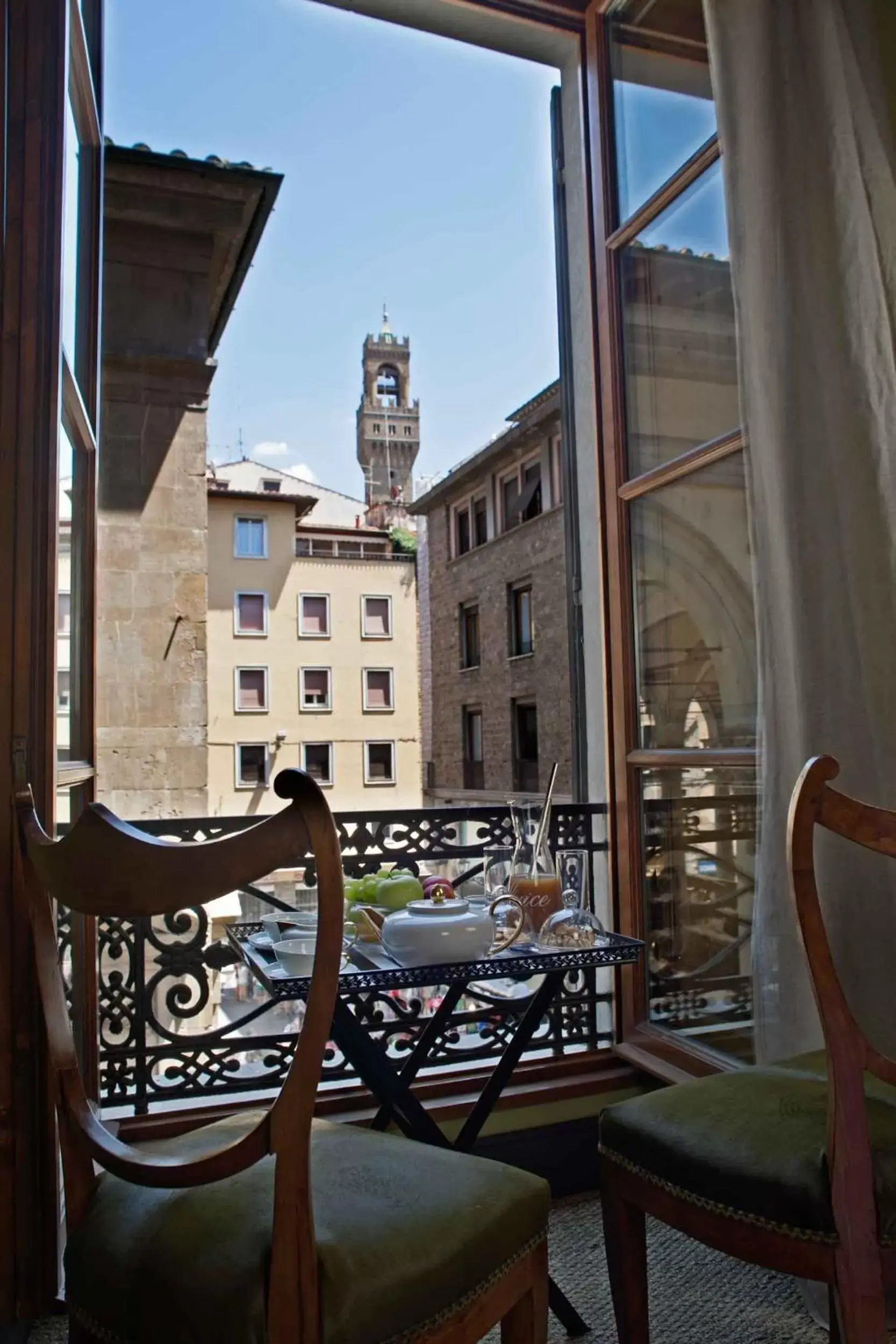 View (from property/room) in Porcellino Gallery Art Boutique BB