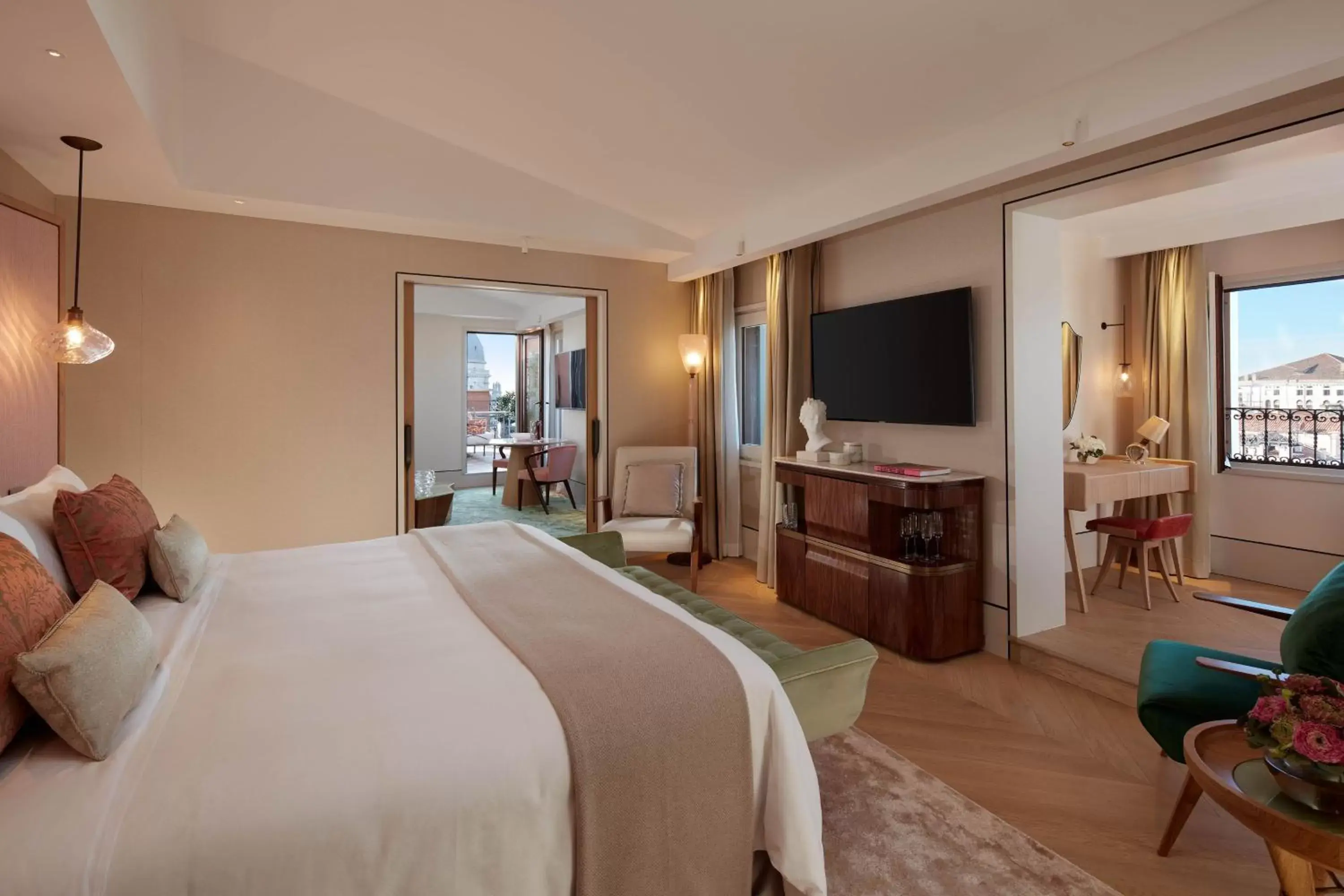 Bedroom, TV/Entertainment Center in The St. Regis Venice