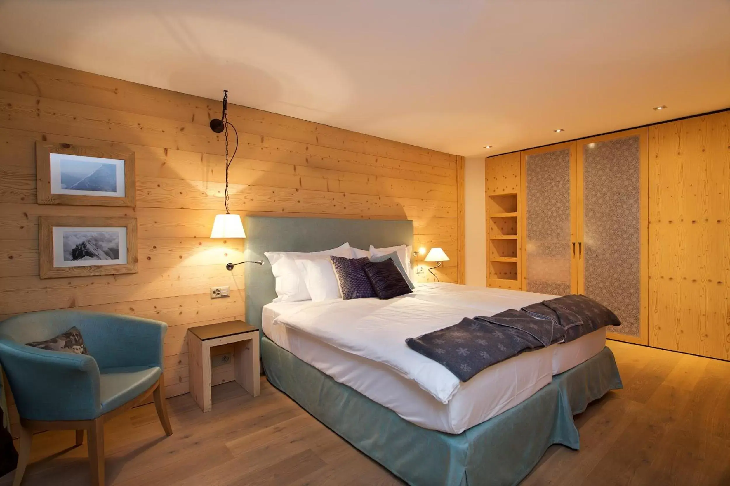 Chalet Double Room in Matterhorn Lodge Boutique Hotel & Apartments