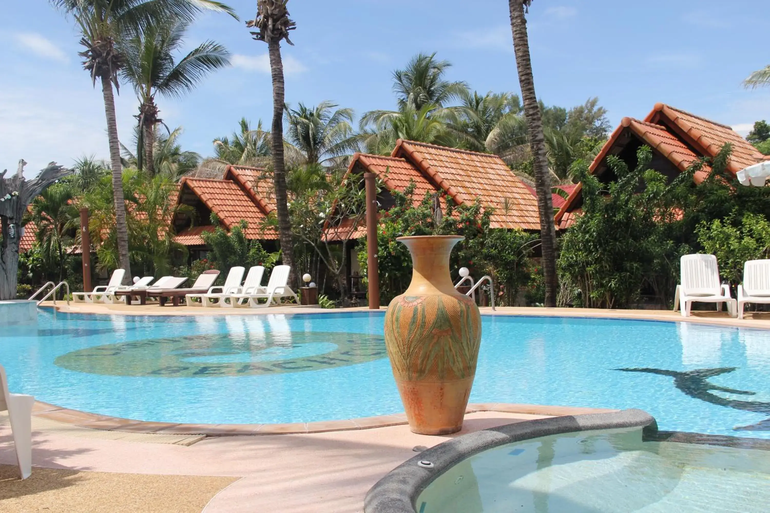 Property building, Swimming Pool in Laguna Beach Club Resort