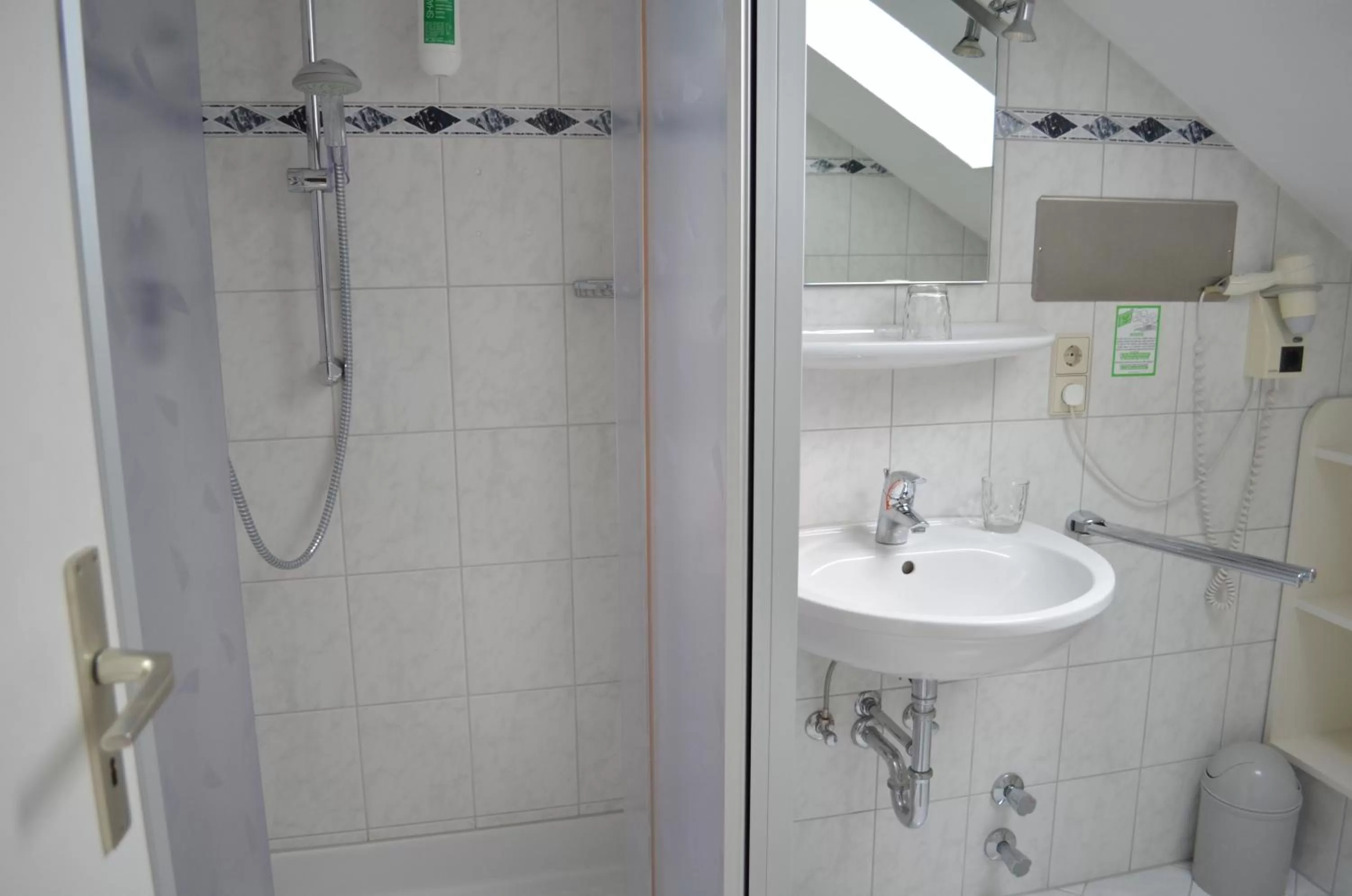 Bathroom in Alte Post - Hotel Am Rhein-Ufer Laufenburg