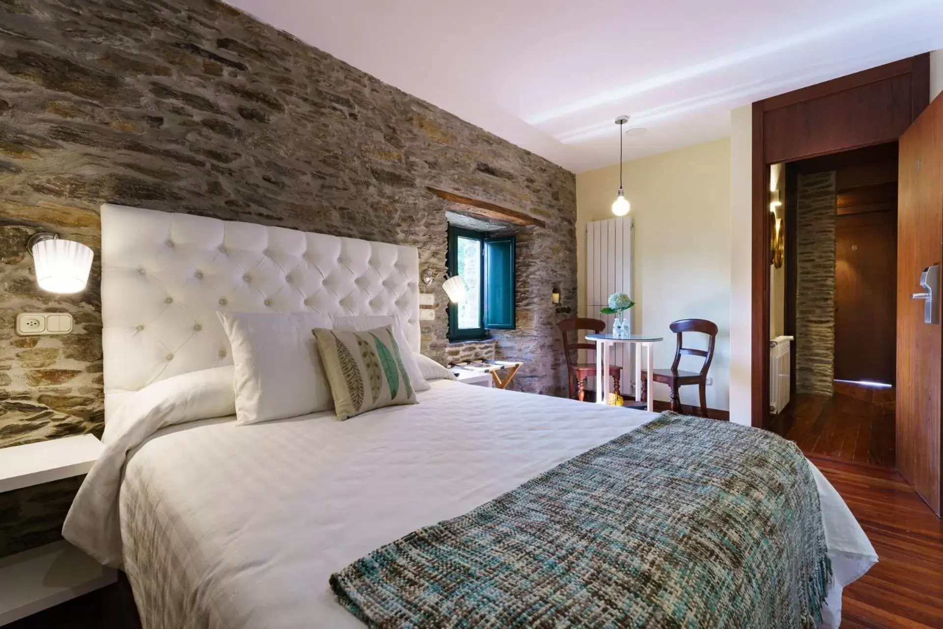 Photo of the whole room, Bed in Lar da Mota Boutique Hotel