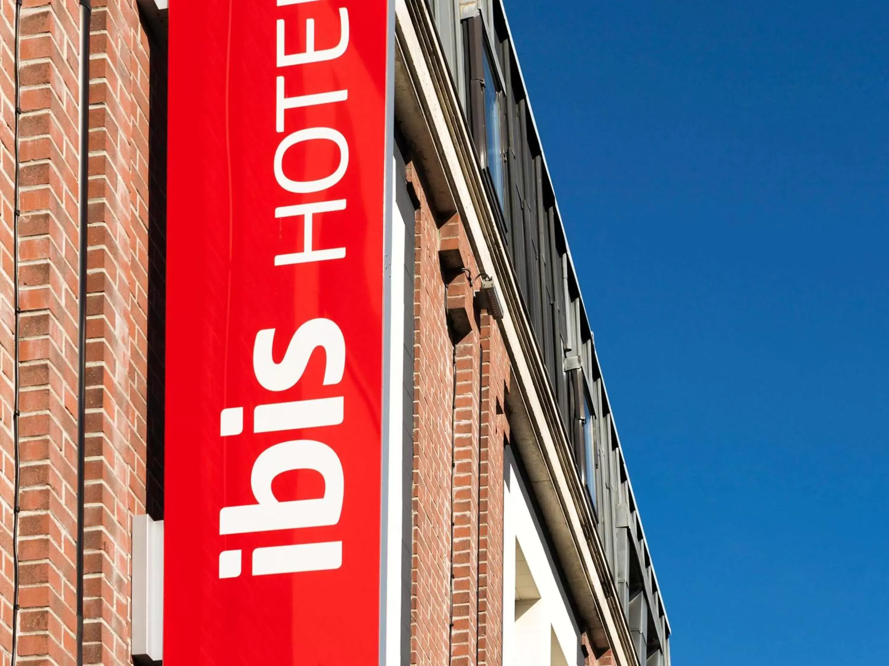 Property building in ibis Lille Lomme Centre