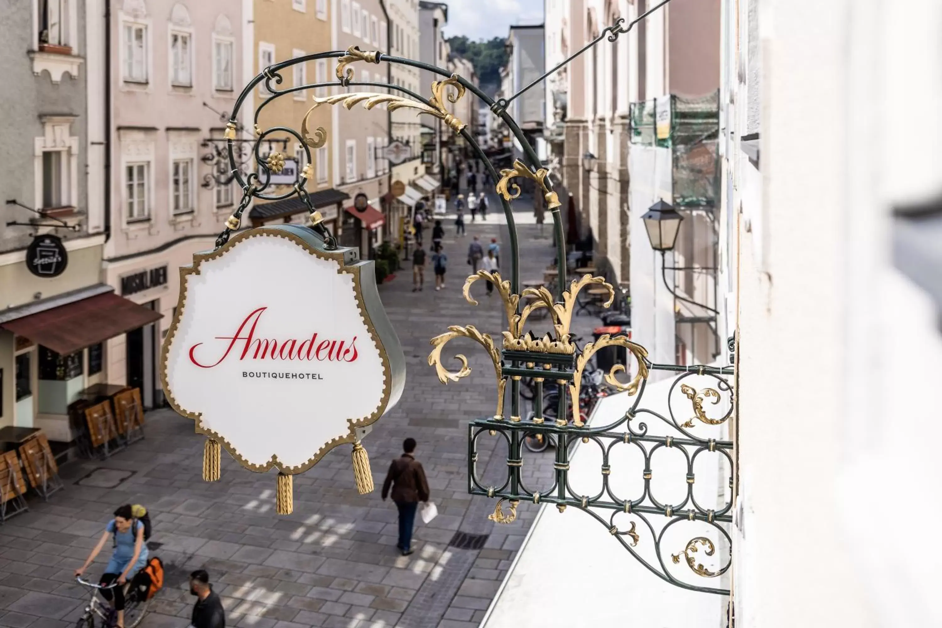 Logo/Certificate/Sign in Boutiquehotel Amadeus