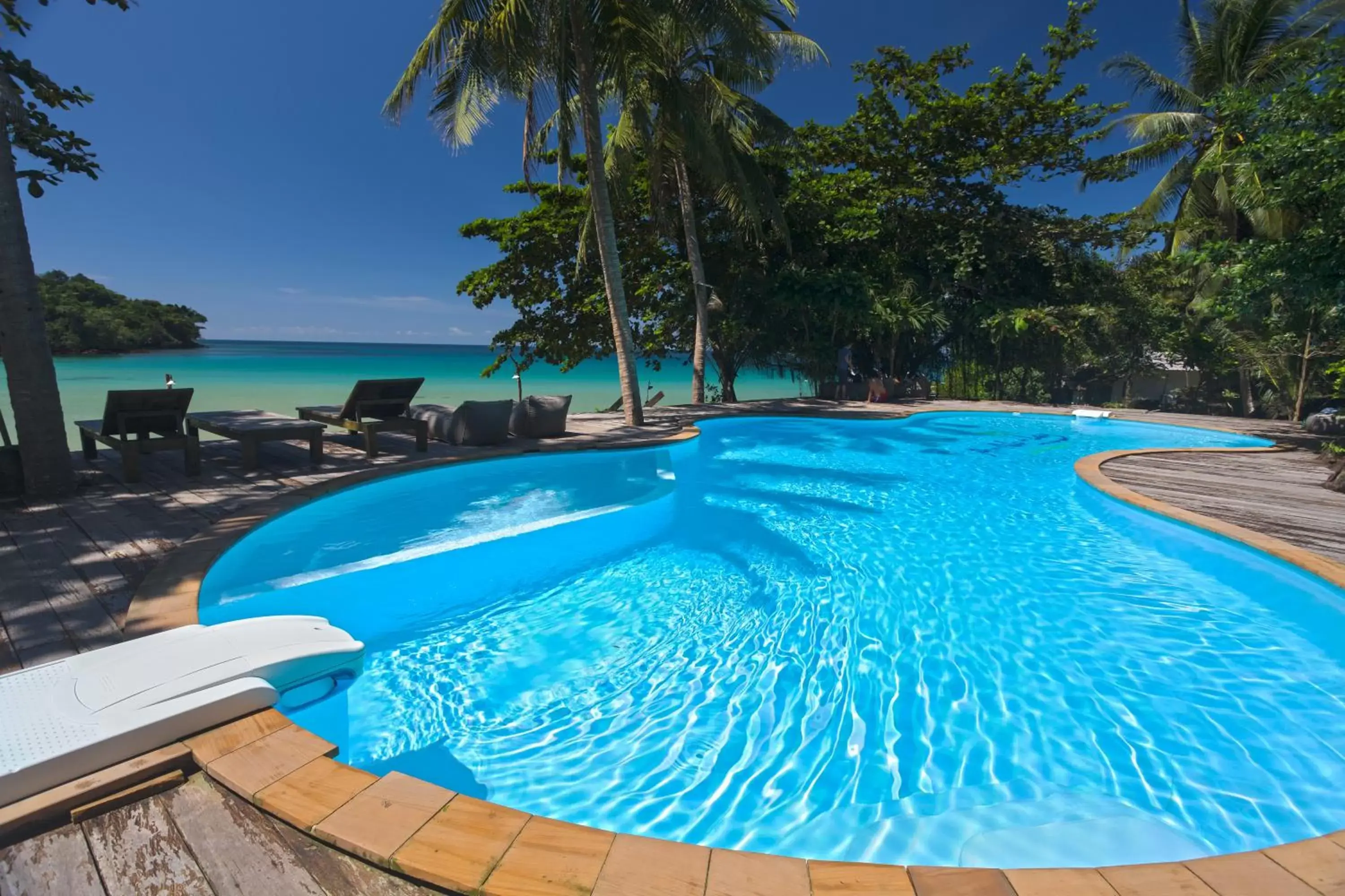 Swimming Pool in A-Na-Lay Resort Koh Kood