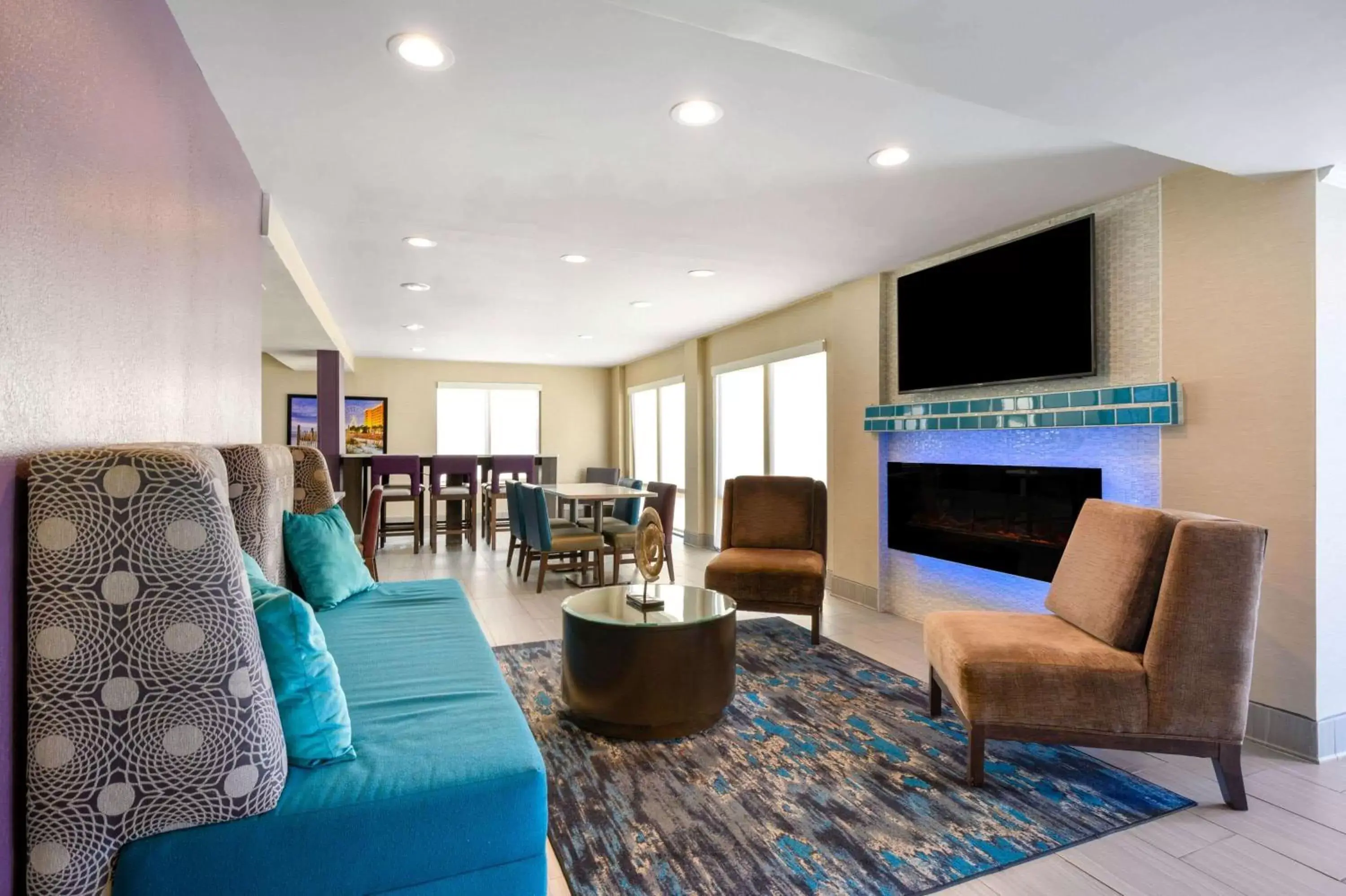 Lobby or reception, Seating Area in La Quinta Inn by Wyndham North Myrtle Beach
