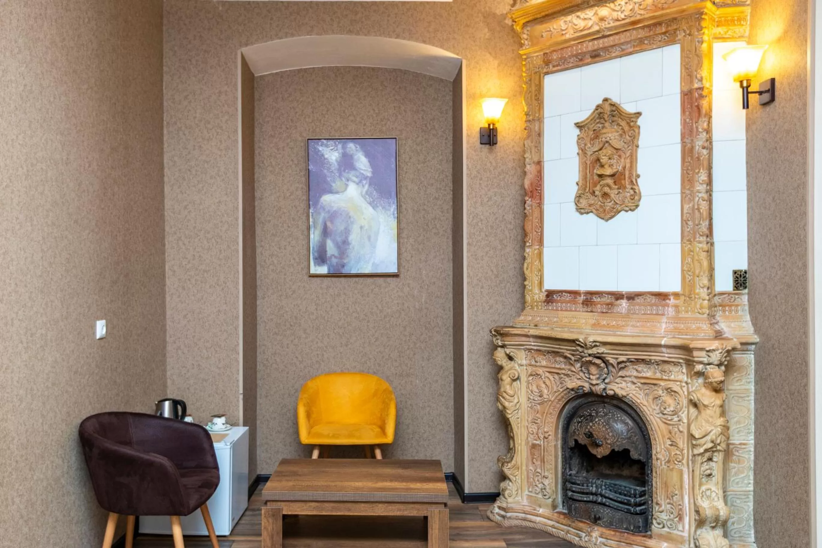 Seating Area in Hotello