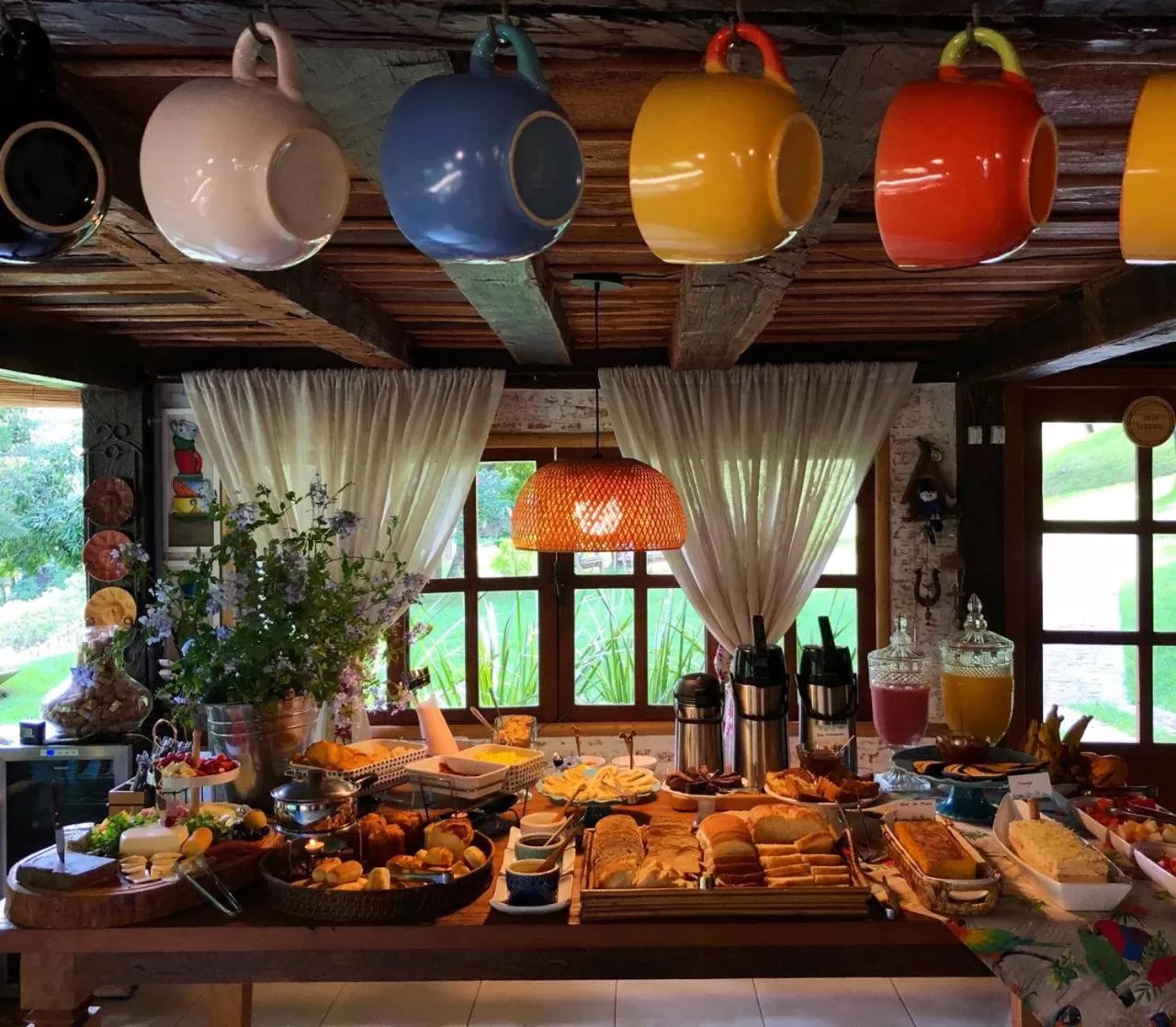 Buffet breakfast, Restaurant/Places to Eat in Pousada Vila do Loro