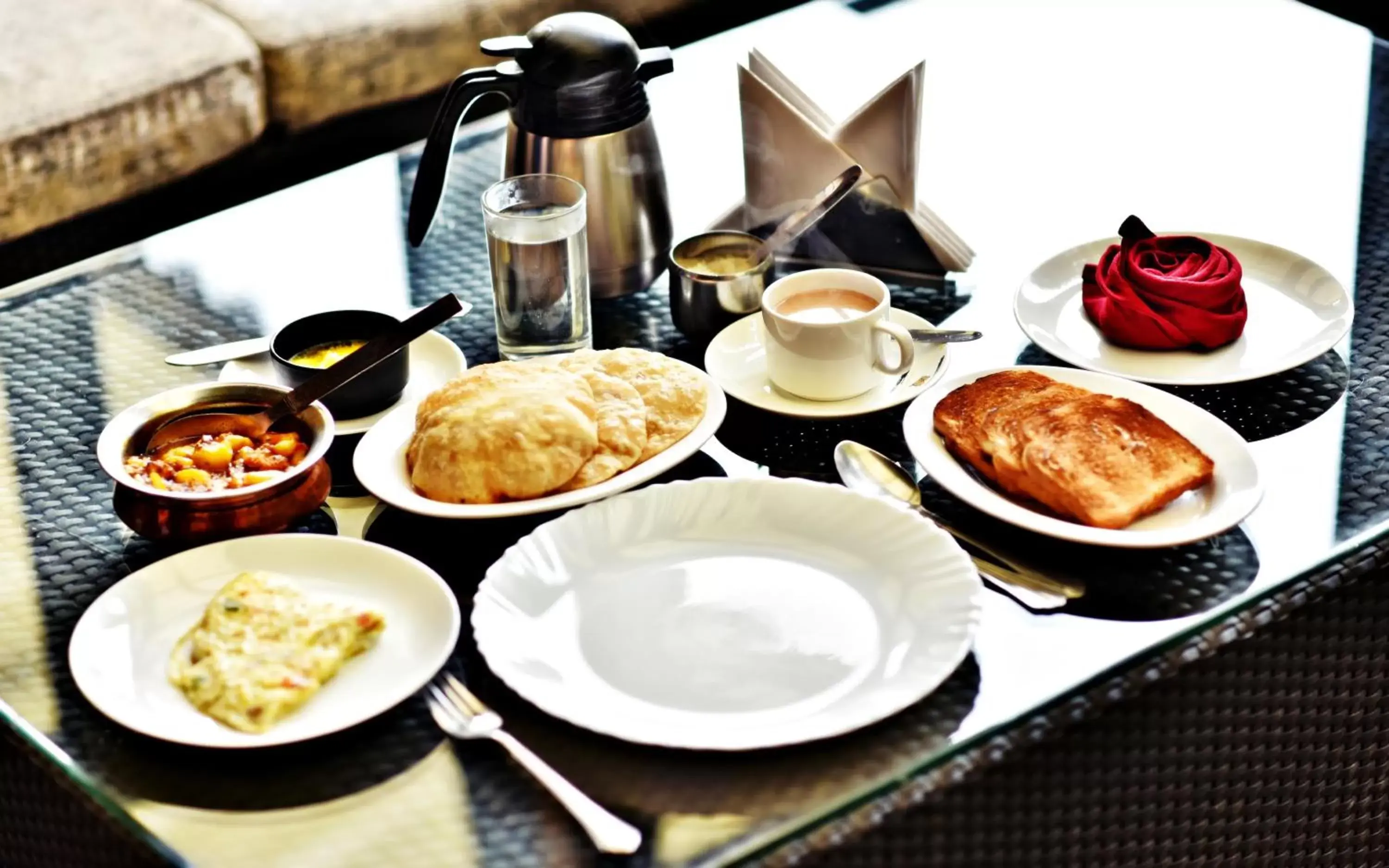 Food and drinks in Sood's Himalayan Vista Food and drinks in Sood's Himalayan Vista