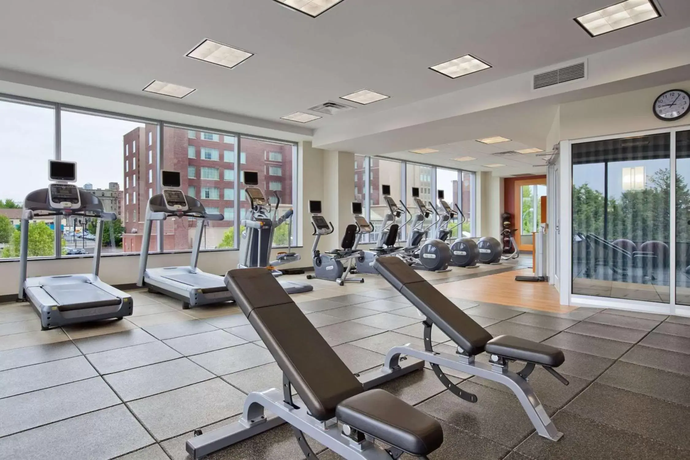 Fitness centre/facilities, Fitness Center/Facilities in Embassy Suites Buffalo