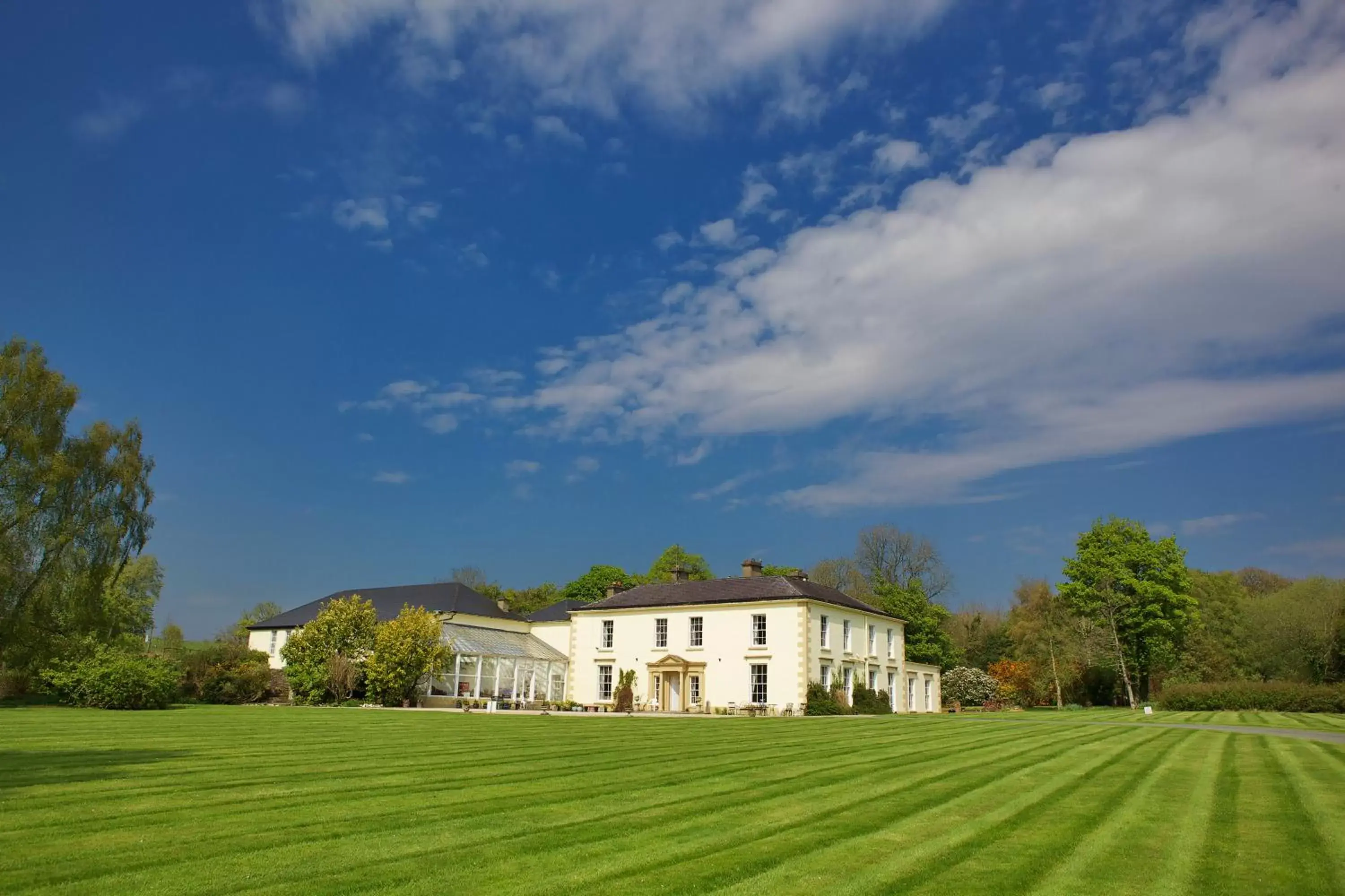 Facade/entrance, Property Building in Castle Grove Country House Hotel