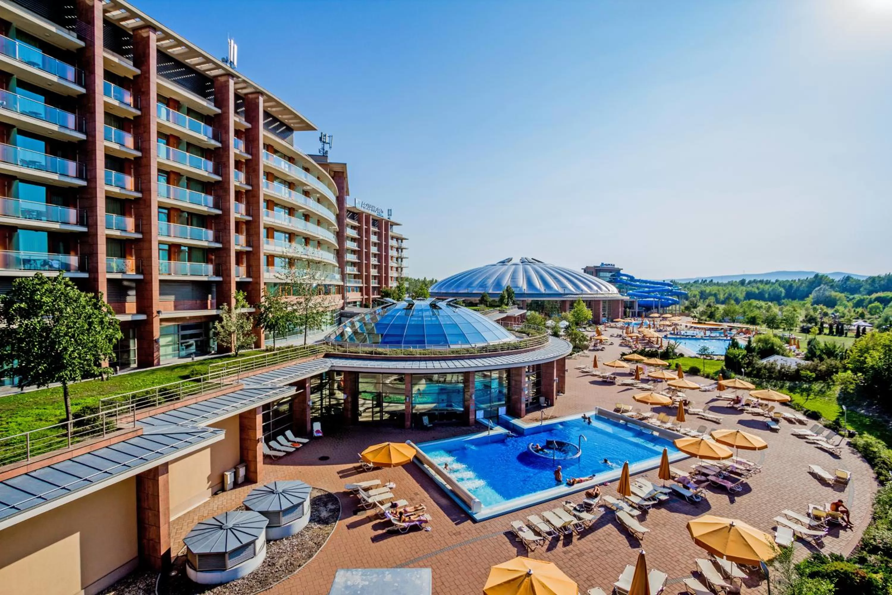 Property building in Aquaworld Resort Budapest