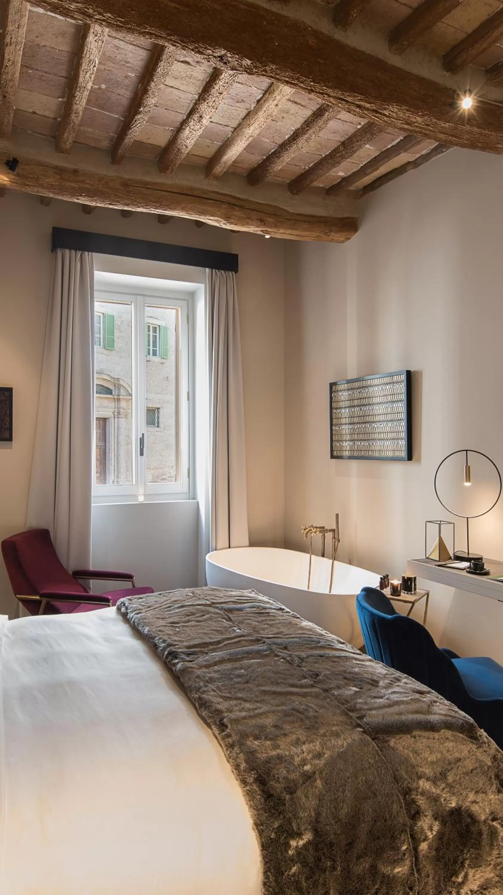 View (from property/room), Bed in Times Suites