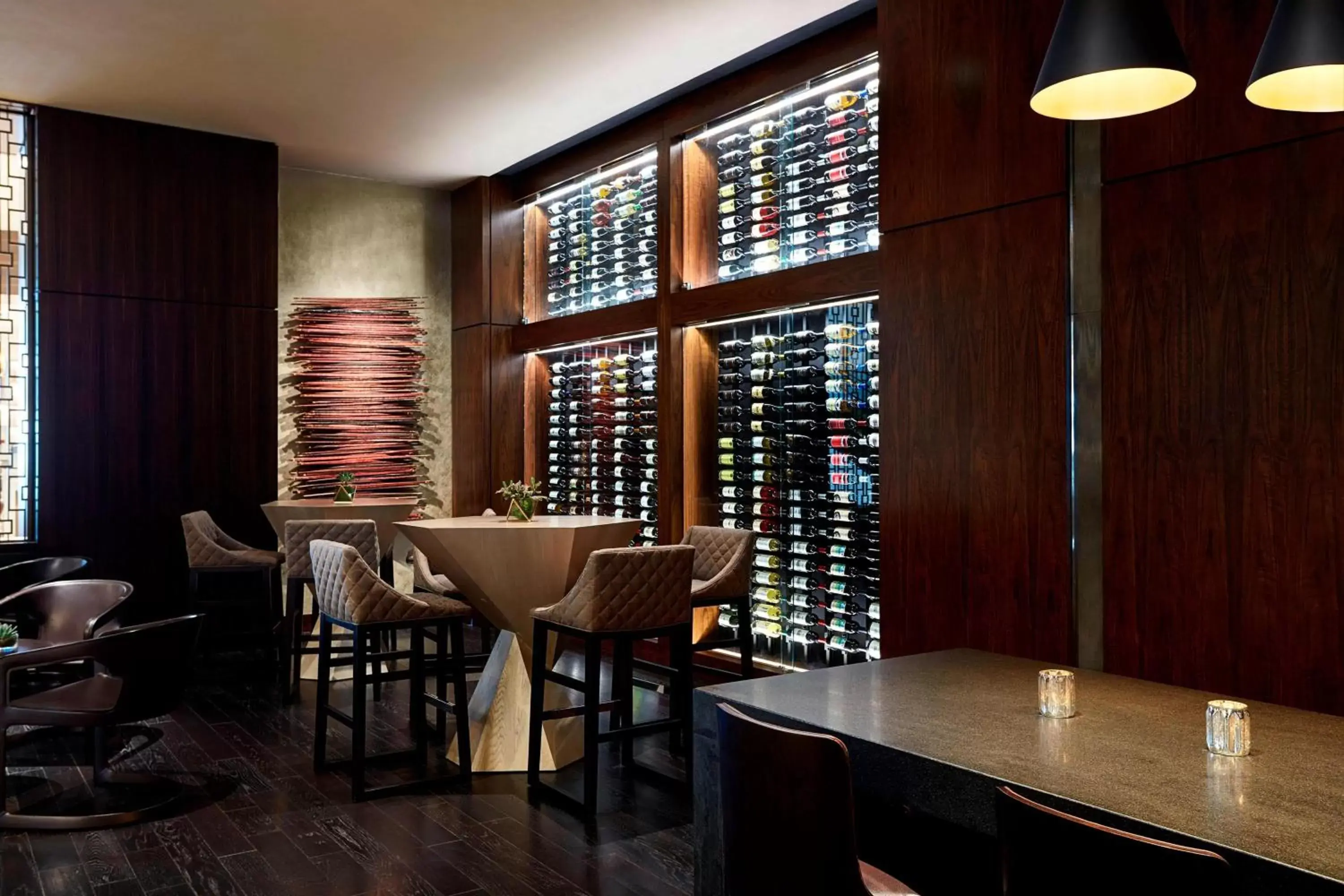 Restaurant/places to eat, Lounge/Bar in Marriott Marquis Houston