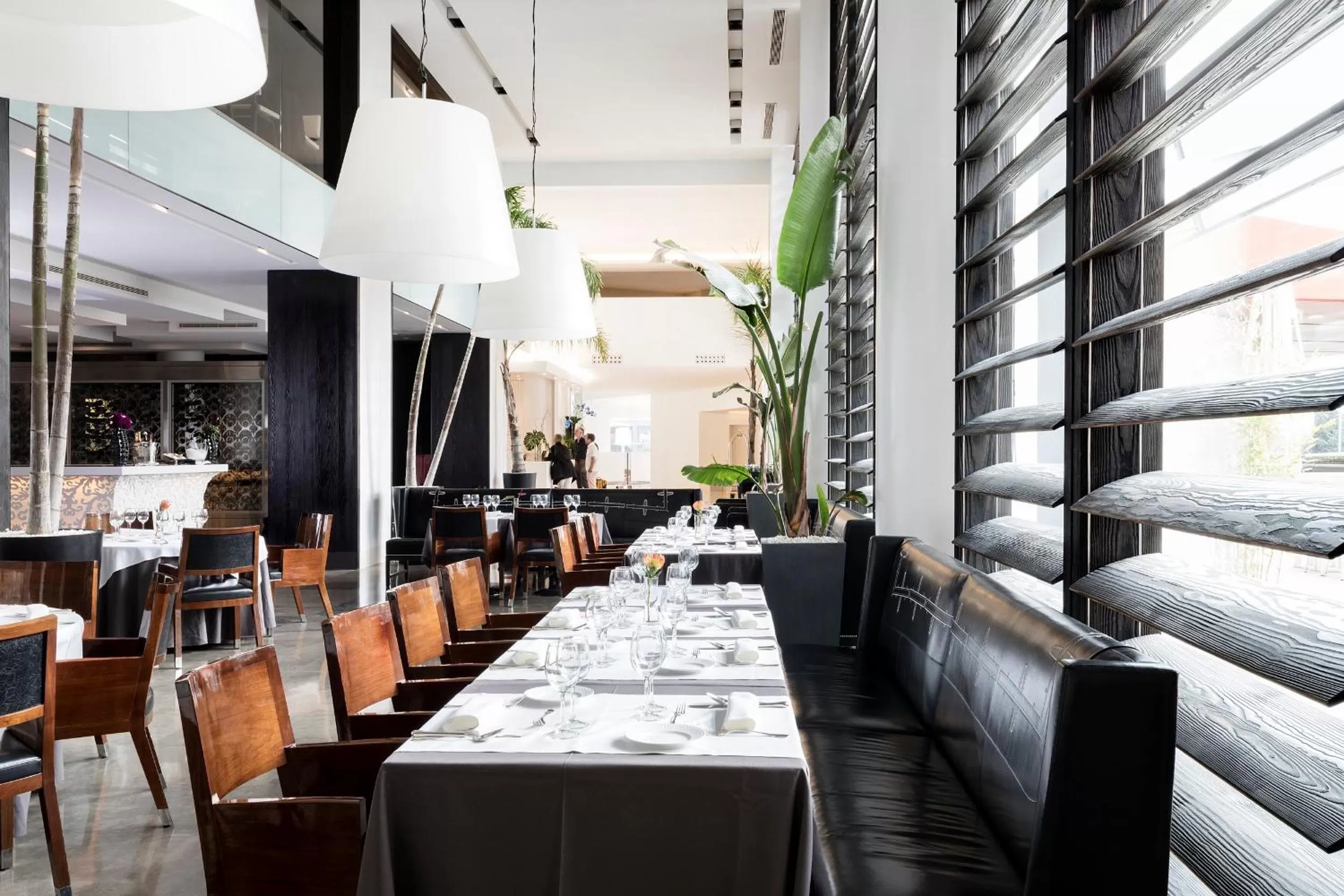 Food and drinks in Hotel Puerta America