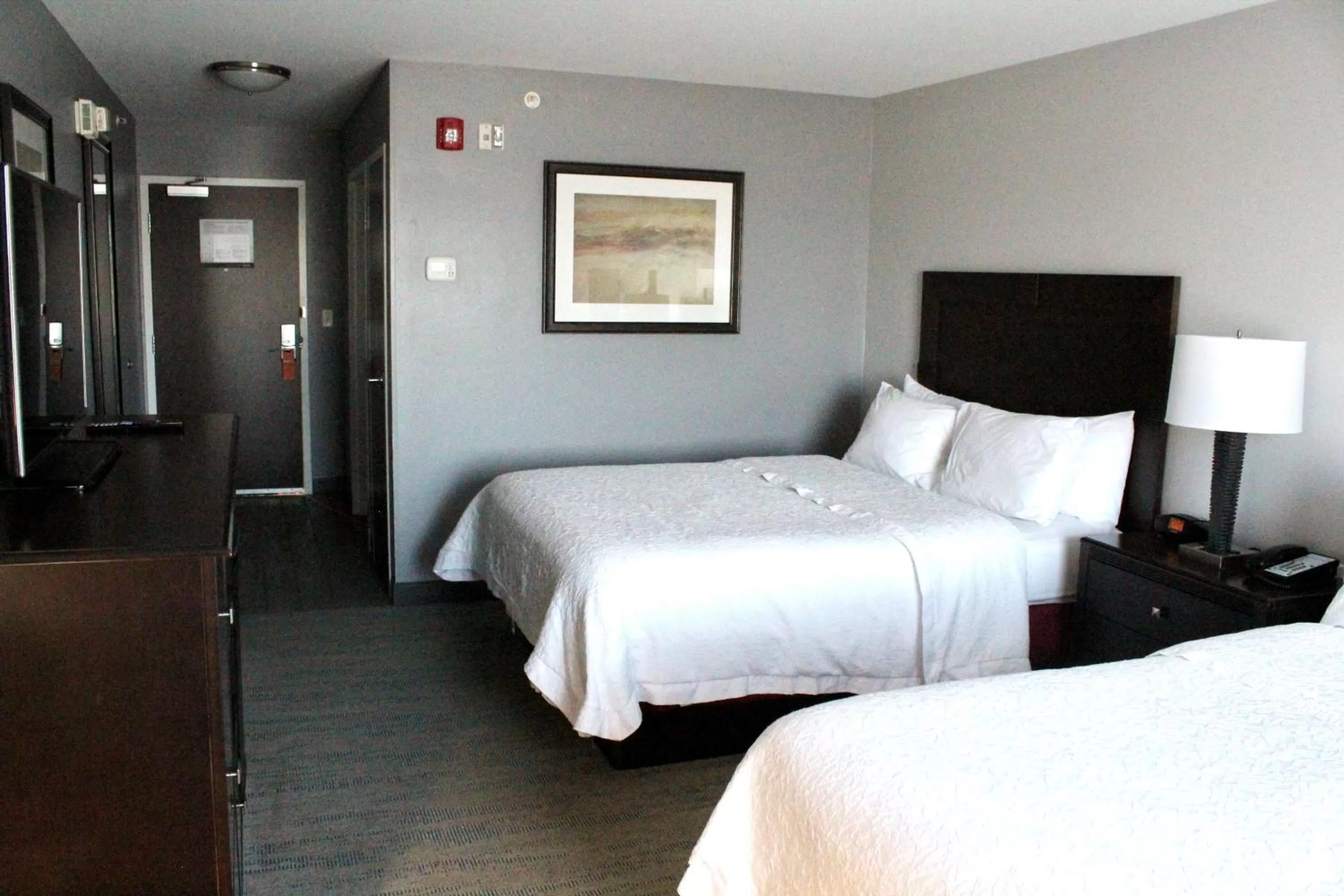 Bed in Hampton Inn Indianapolis NW/Zionsville