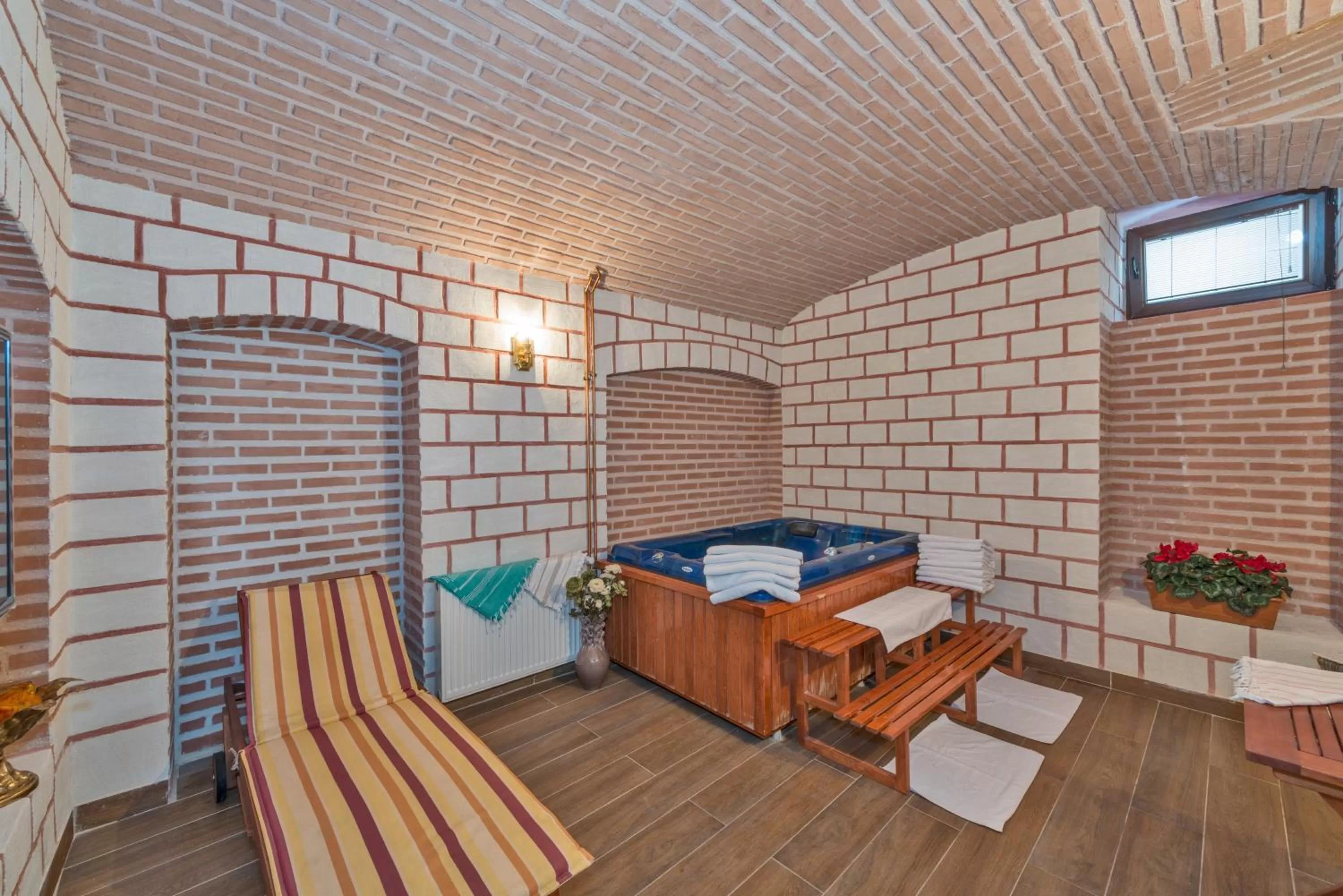 Spa and wellness centre/facilities, Bed in Enderun Hotel Istanbul