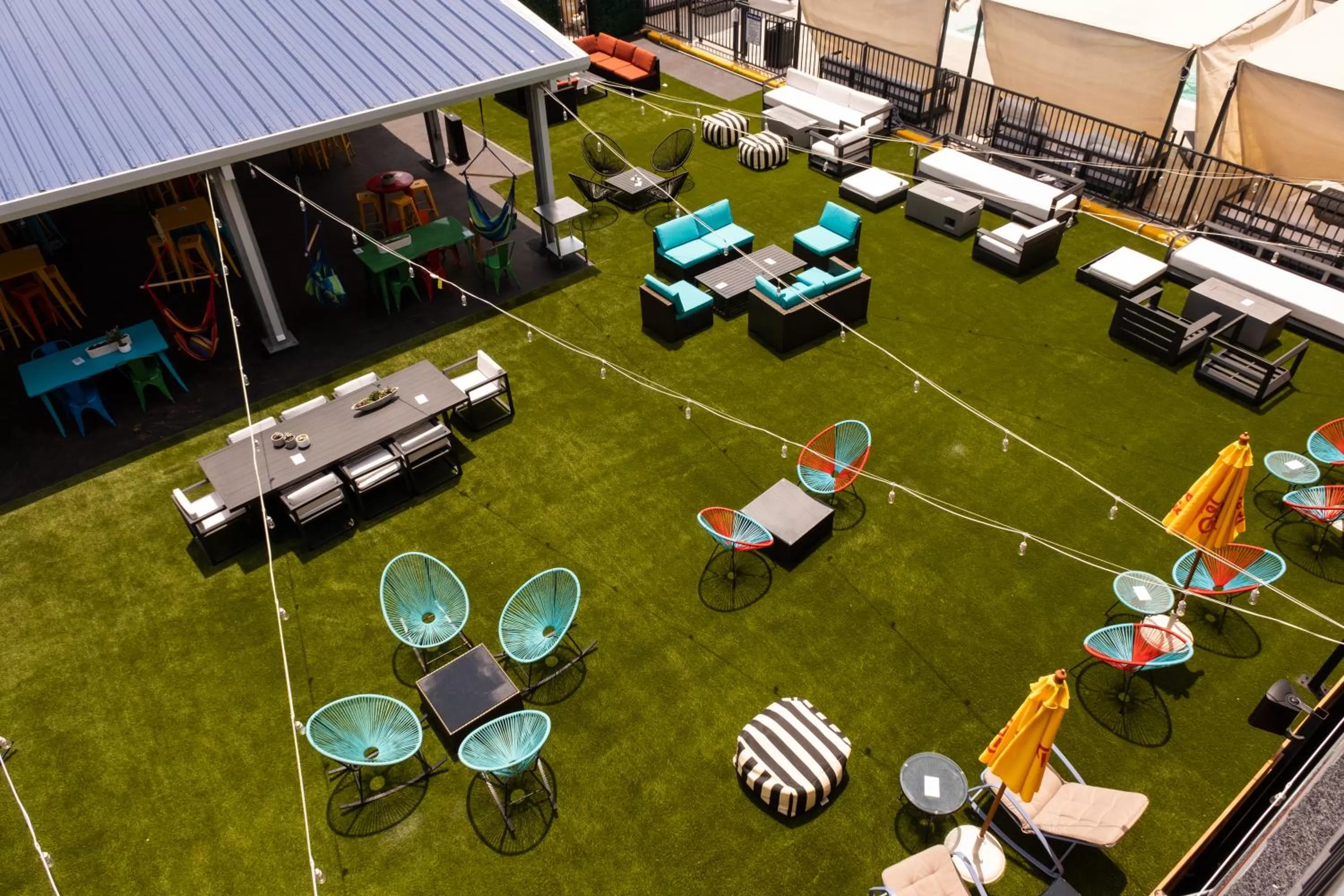 Property building in Heights House Hotel - Houston Heights Downtown, an Ascend Collection Hotel