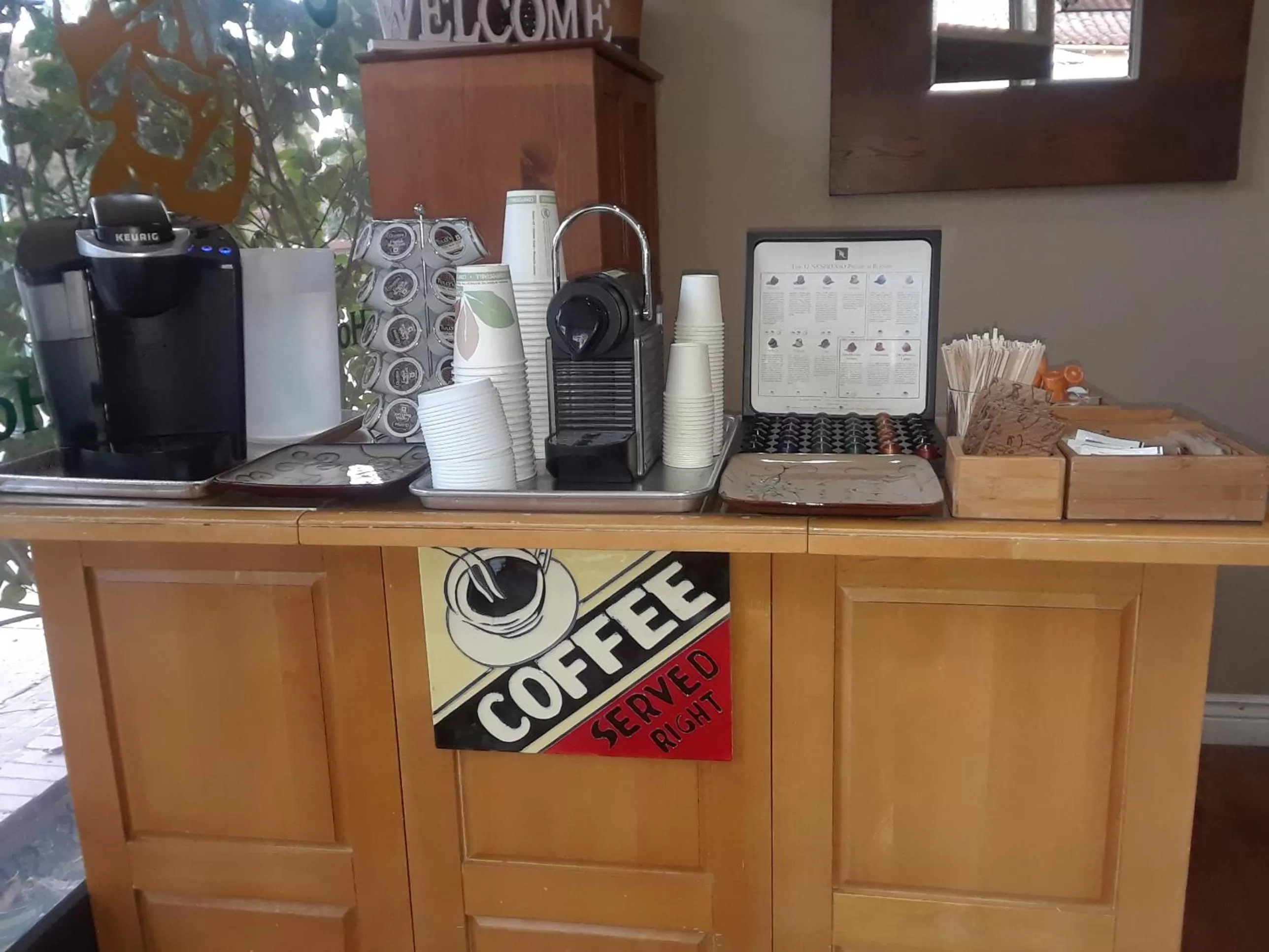 Coffee/tea facilities in Los Gatos Garden Inn Hotel