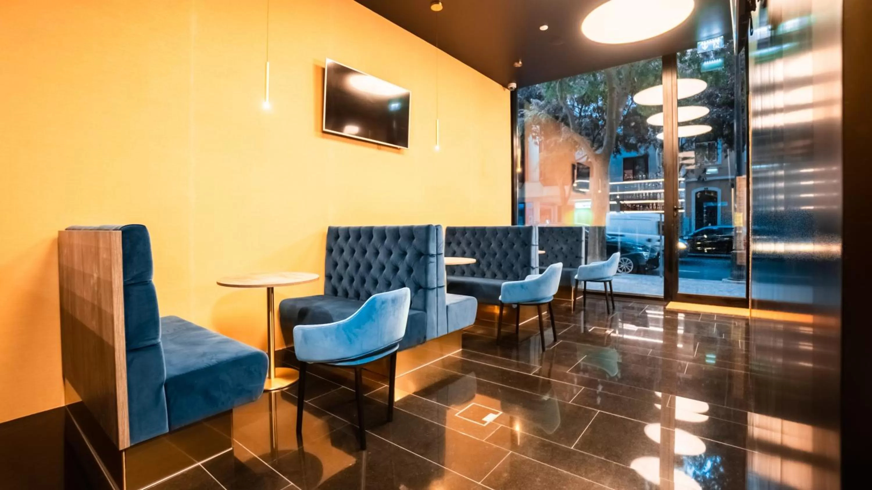 Living room in Hills Hotel Lisboa