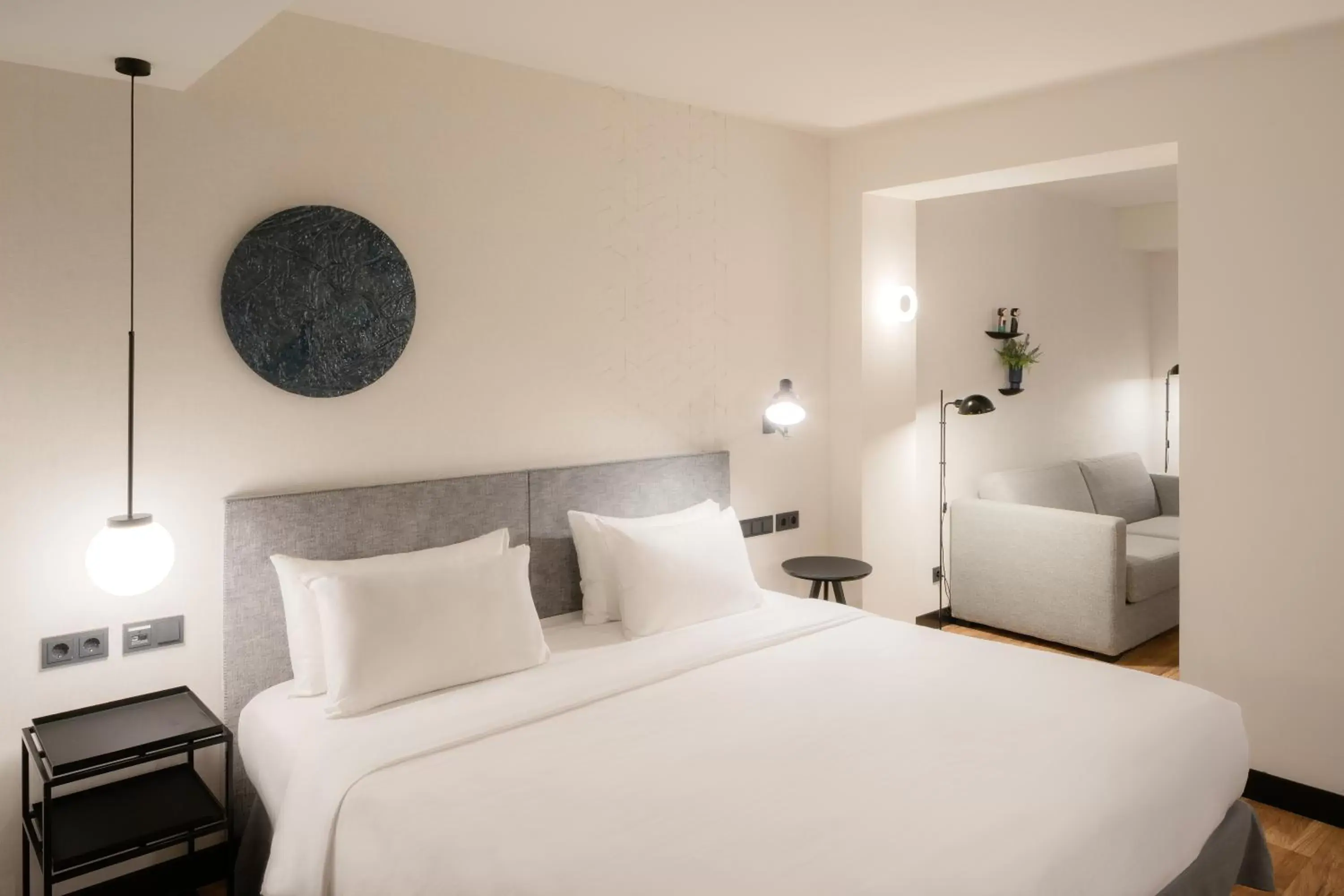 Bed in Radisson Blu 1882 Hotel, Barcelona Sagrada Familia