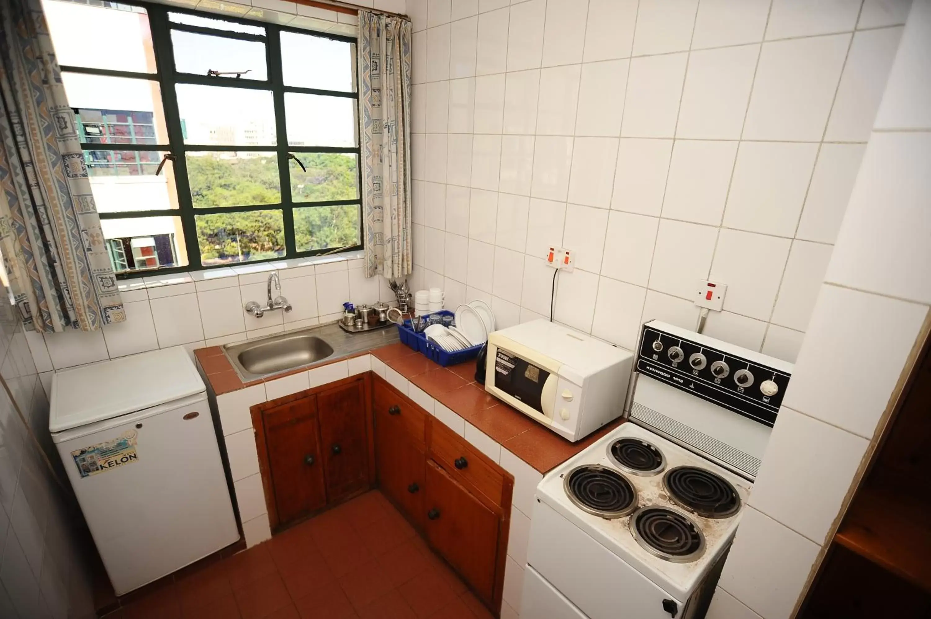 Kitchen or kitchenette, Kitchen/Kitchenette in Kenya Comfort Hotel